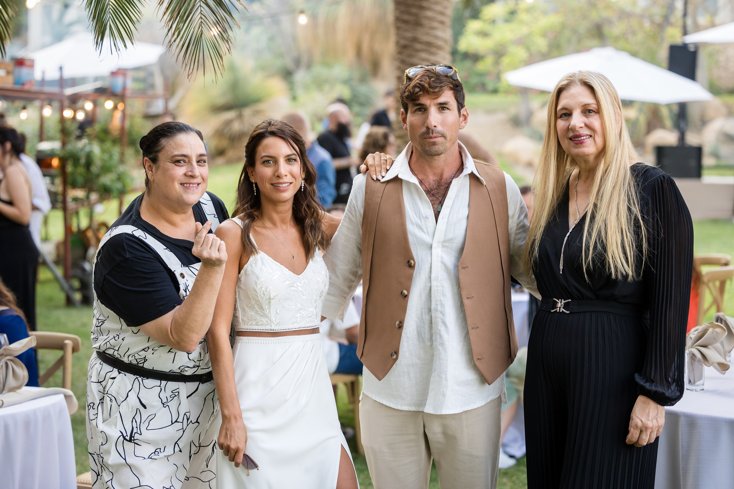 Shirley & Yoav. AMIR BUCHNIK PHOTOGRAPHER