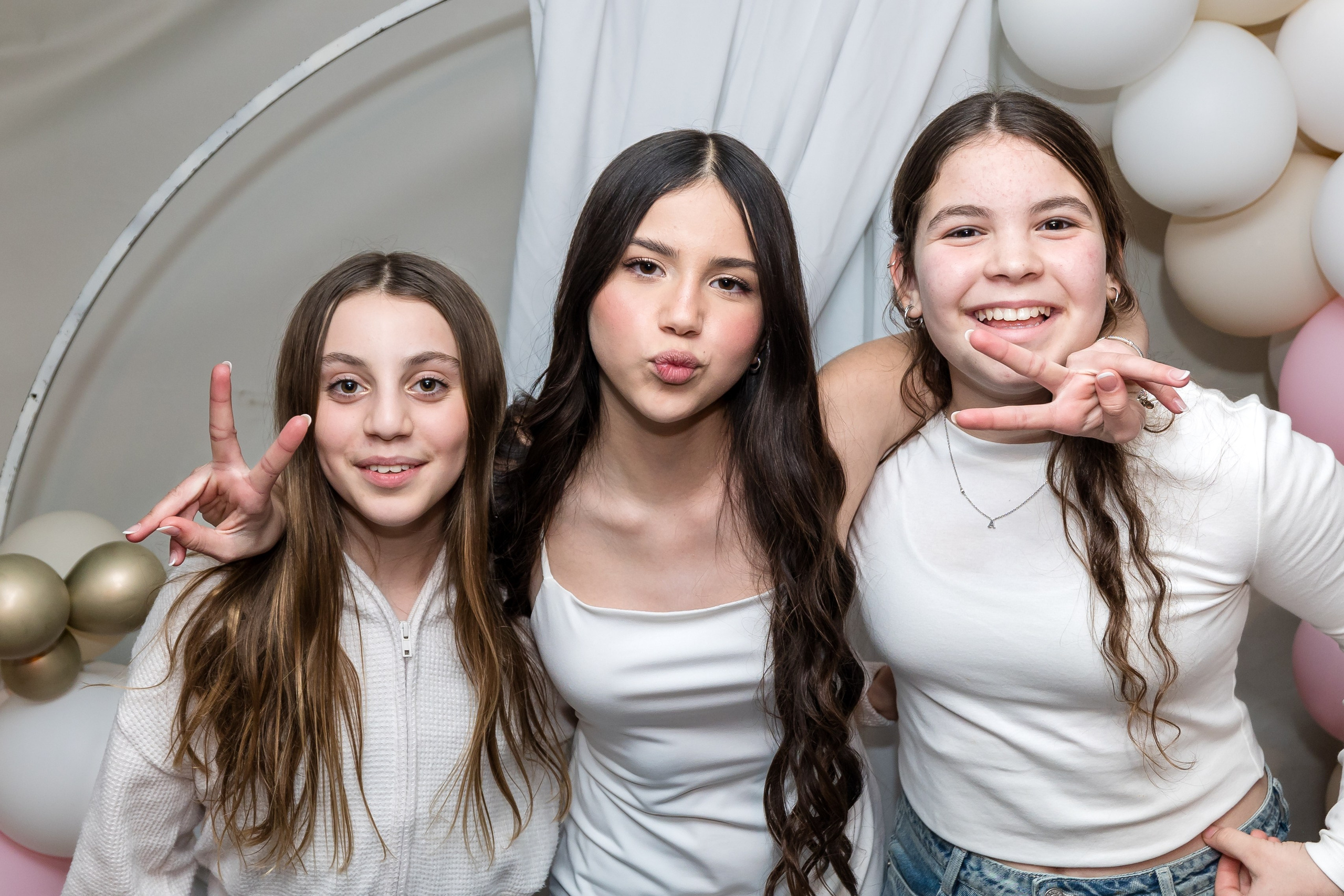 Noya. AMIR BUCHNIK PHOTOGRAPHER