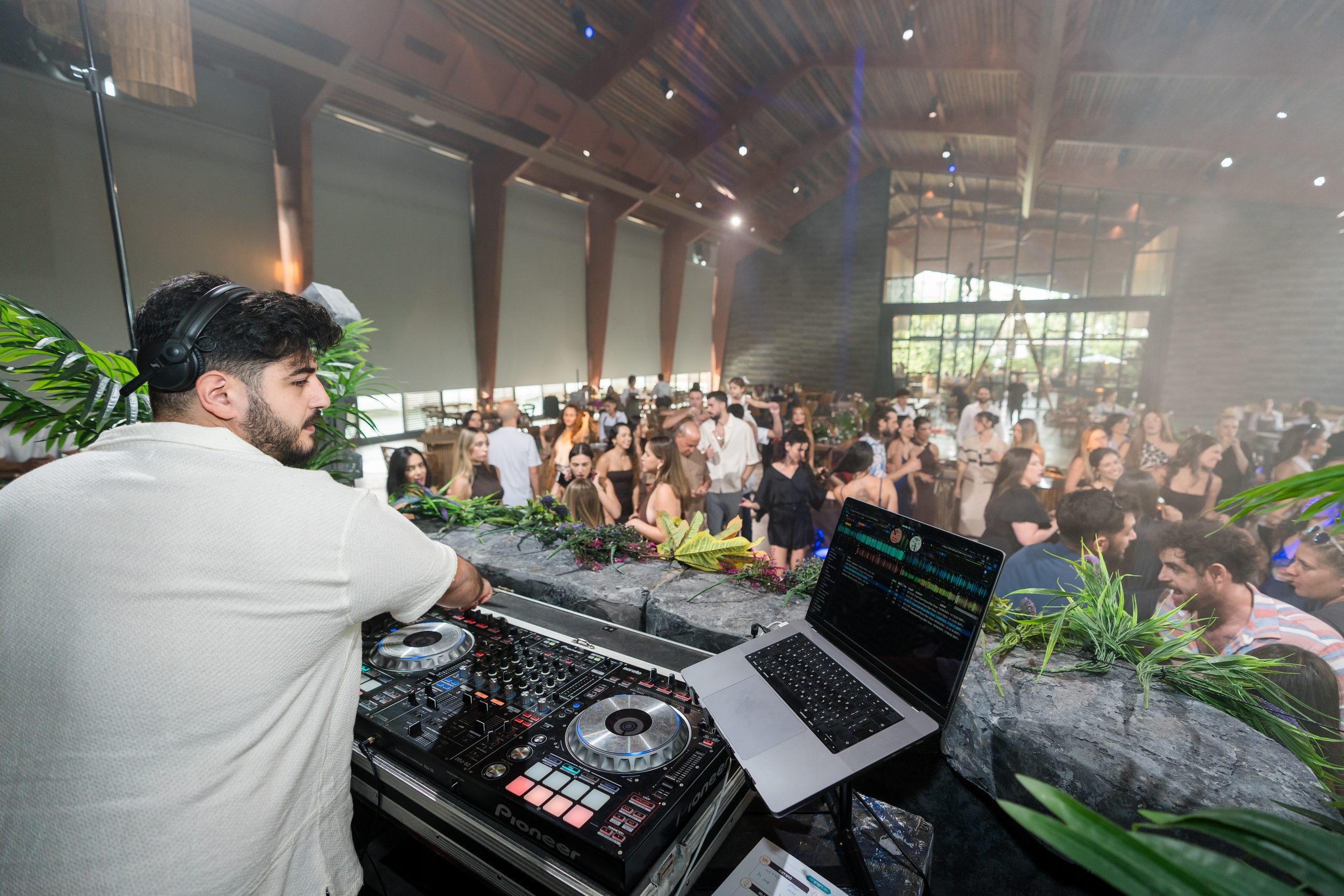 Hadar & Tor. AMIR BUCHNIK PHOTOGRAPHER