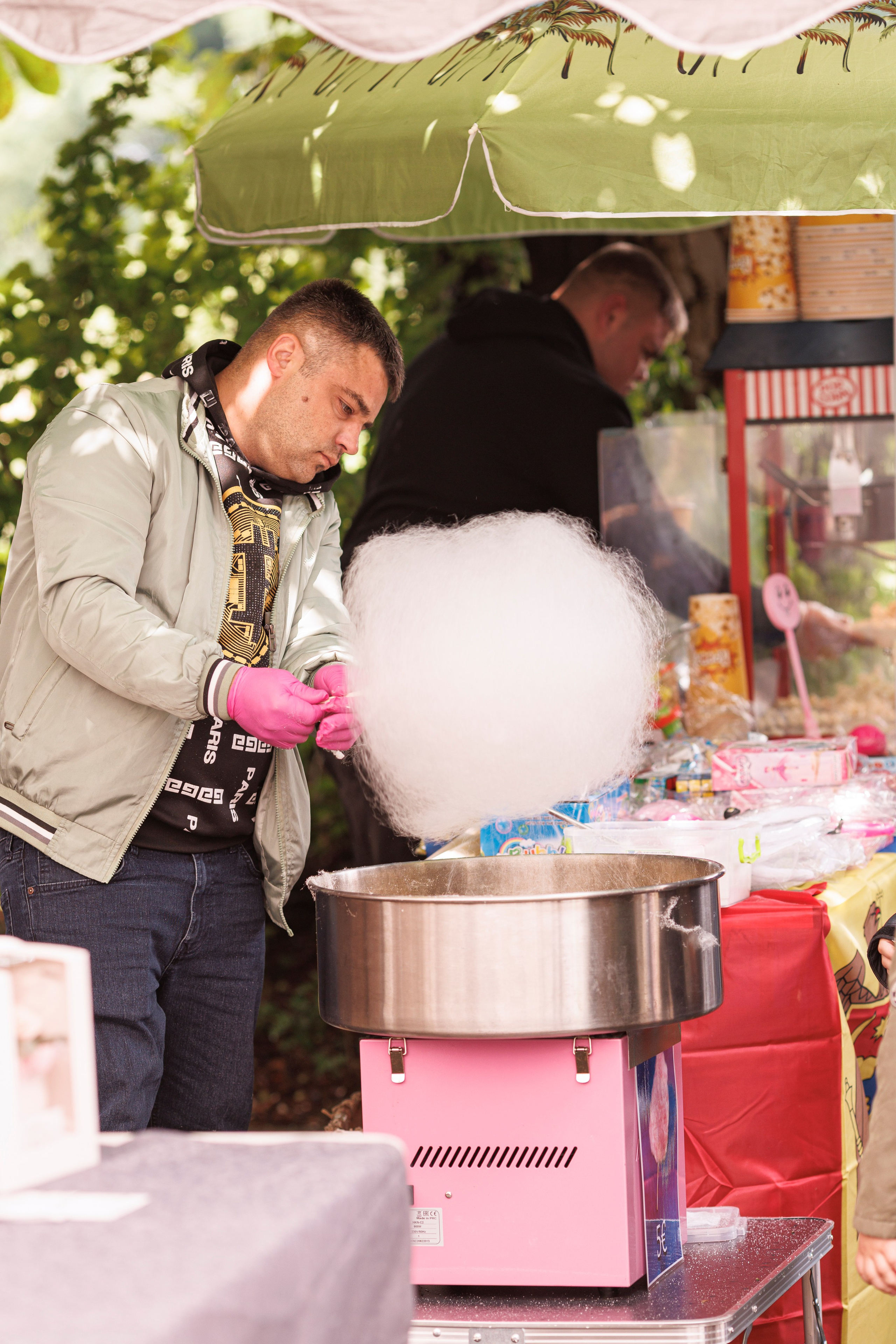 Hora Dorului 2025. Dienstleistungen