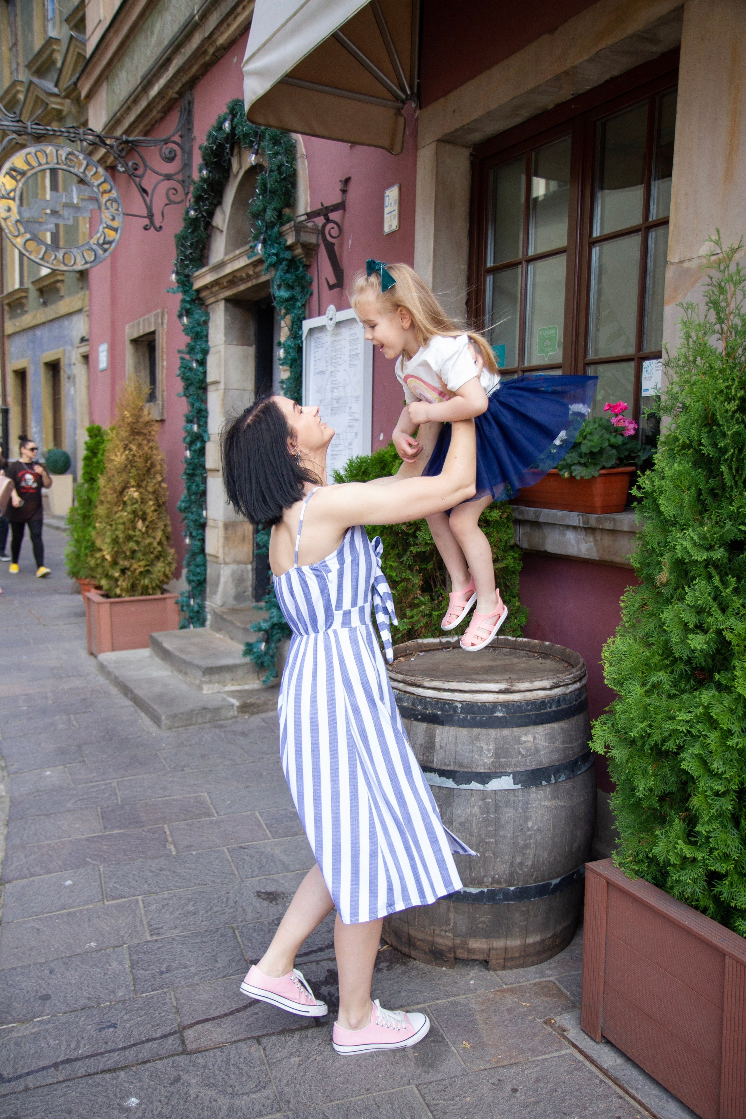 Прогулянка по старому місту Варшави. Весільний та сімейний фотограф Наталія Дудник. Дніпро, Україна/Європа