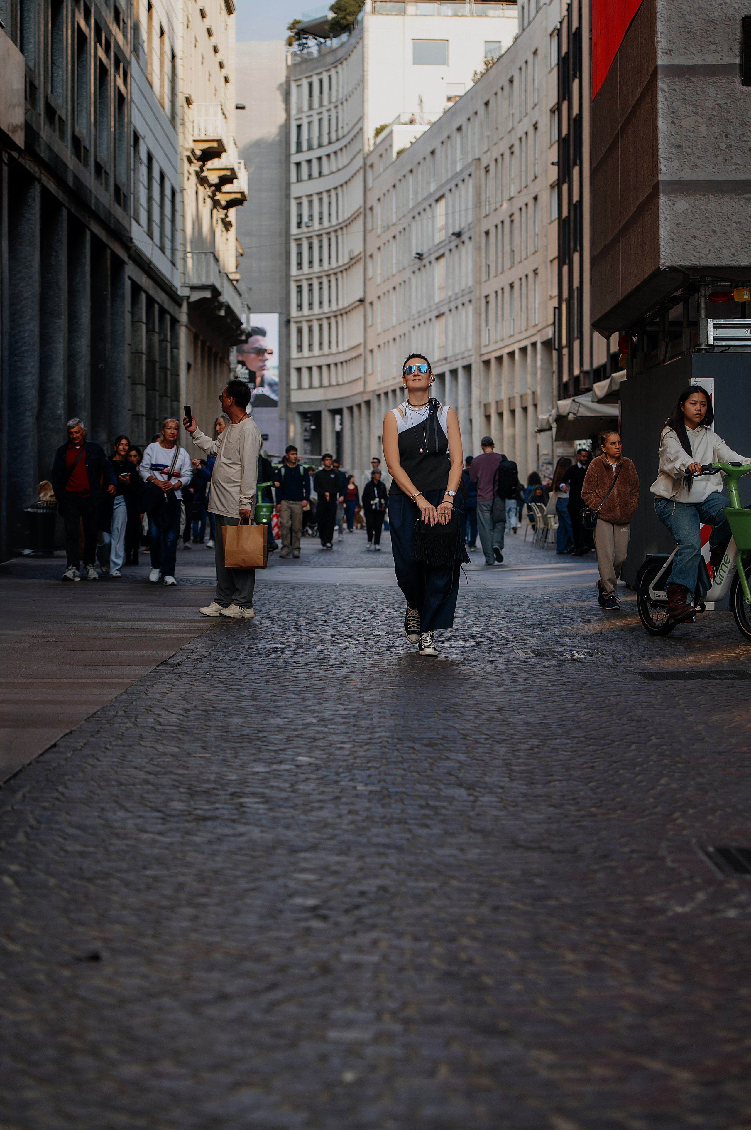 Milan, Autumn 🍂, Julia. Wedding photographer from Moldova Alexey Chipchiu