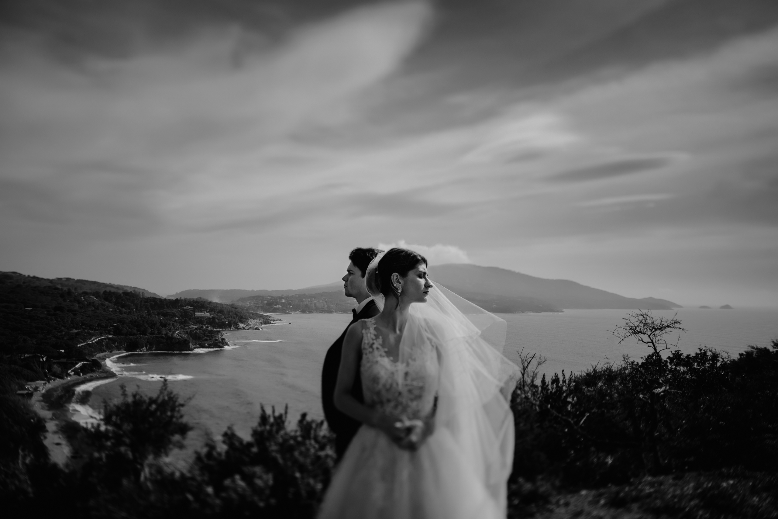 Dragoste pe val de mare -Insula Elba-. Servicii Foto Video în Chișinău și Europa ID-Brothers