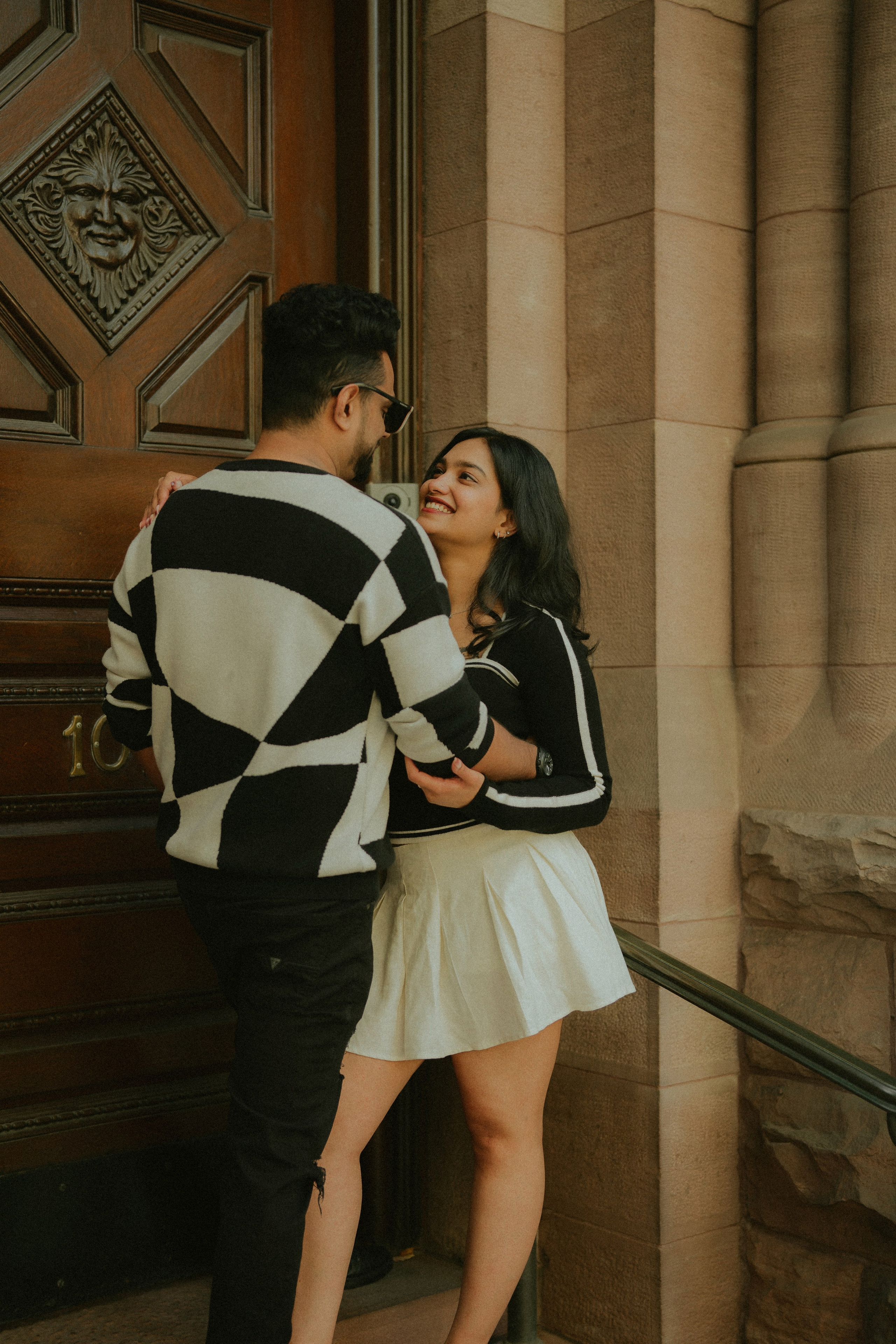 Downtown Romance at Toronto. Fine art Wedding Photographers in India & Canada