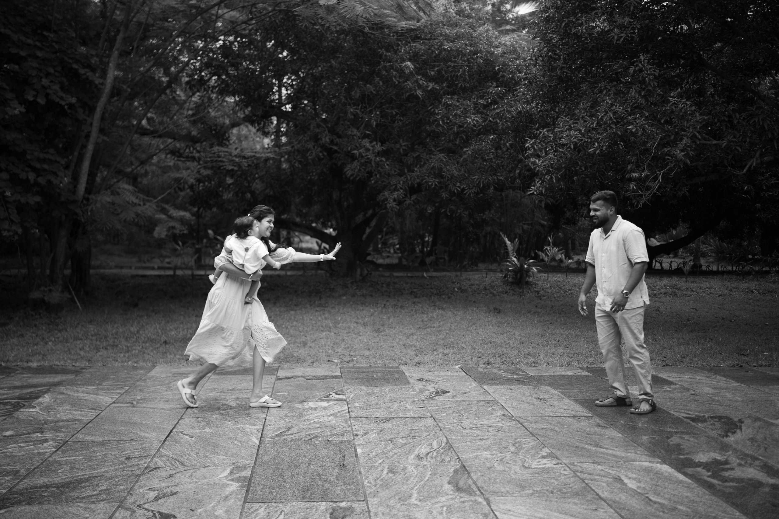 Theesan Raavanan. Menu