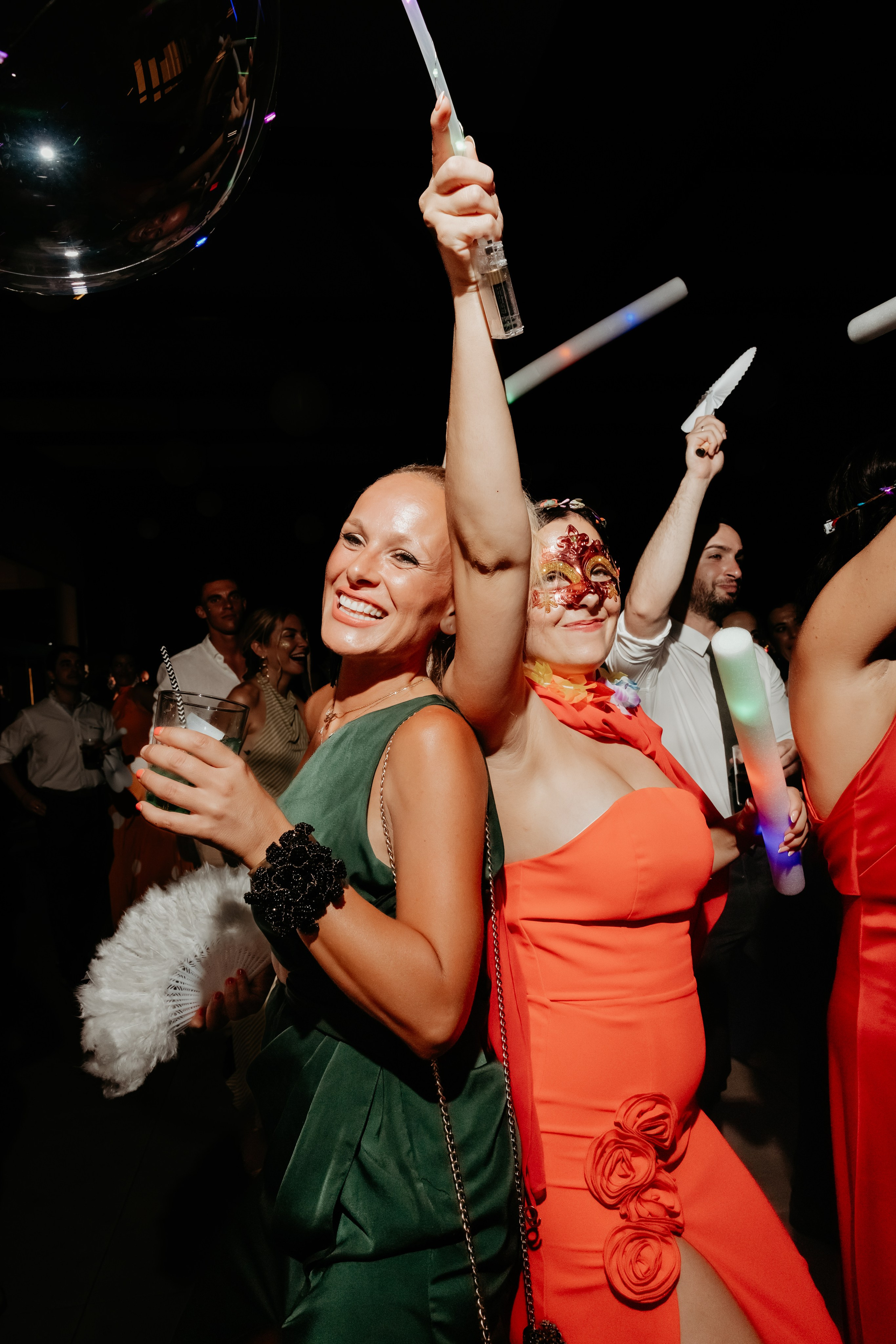 Víctor y Carmen. Ramoné Fotografía · Fotógrafo de Bodas en Alicante, Murcia y Valencia | Reportaje Natural y Documental