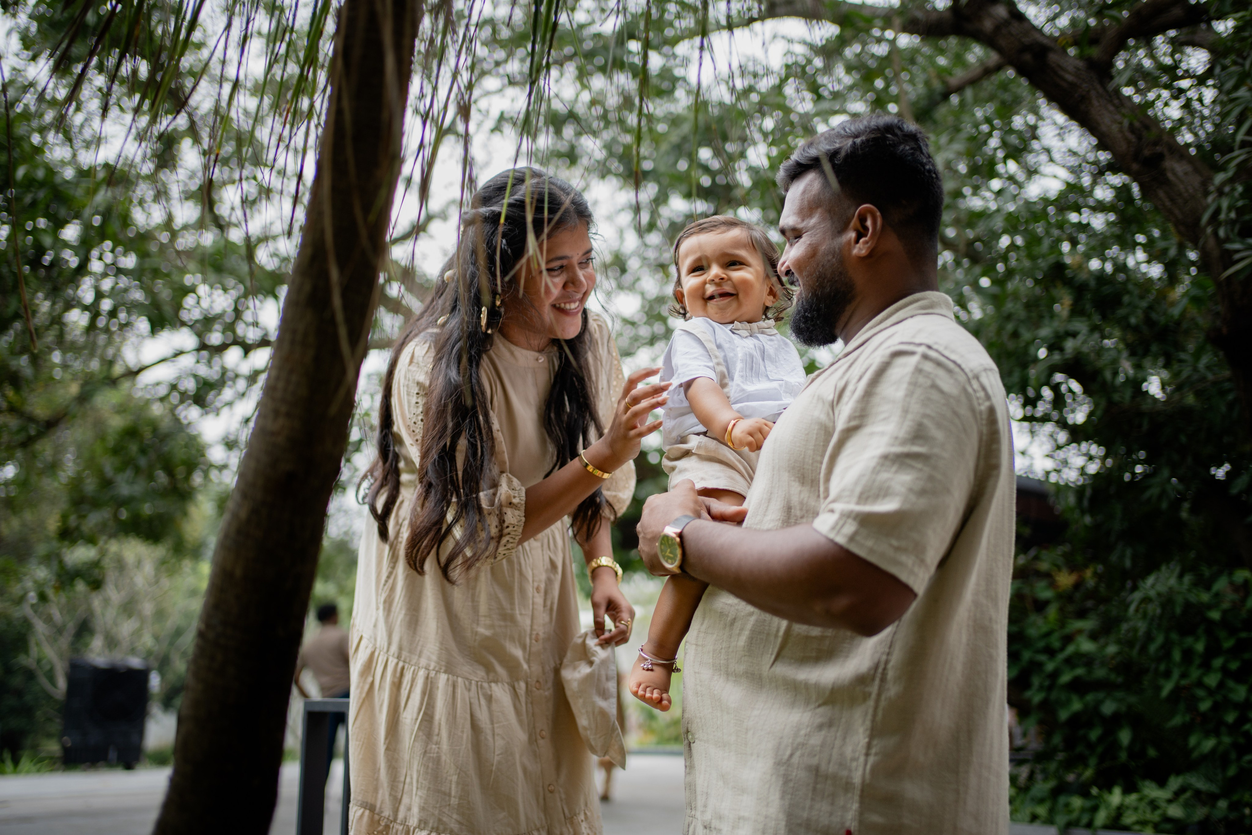Theesan Raavanan. Menu