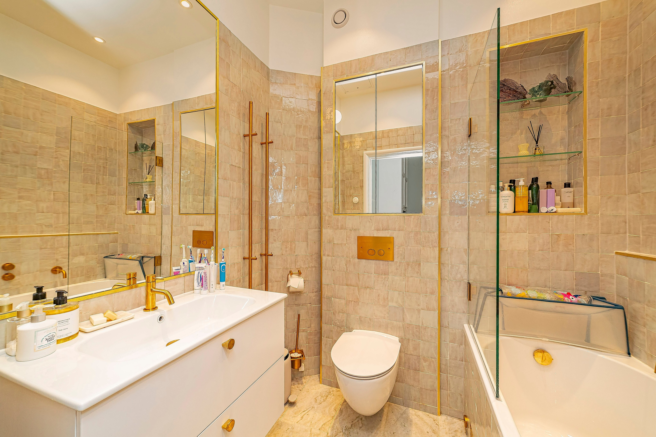 Interiör foto. Bröllopsfoto, foto, flygfoto i Stockholm