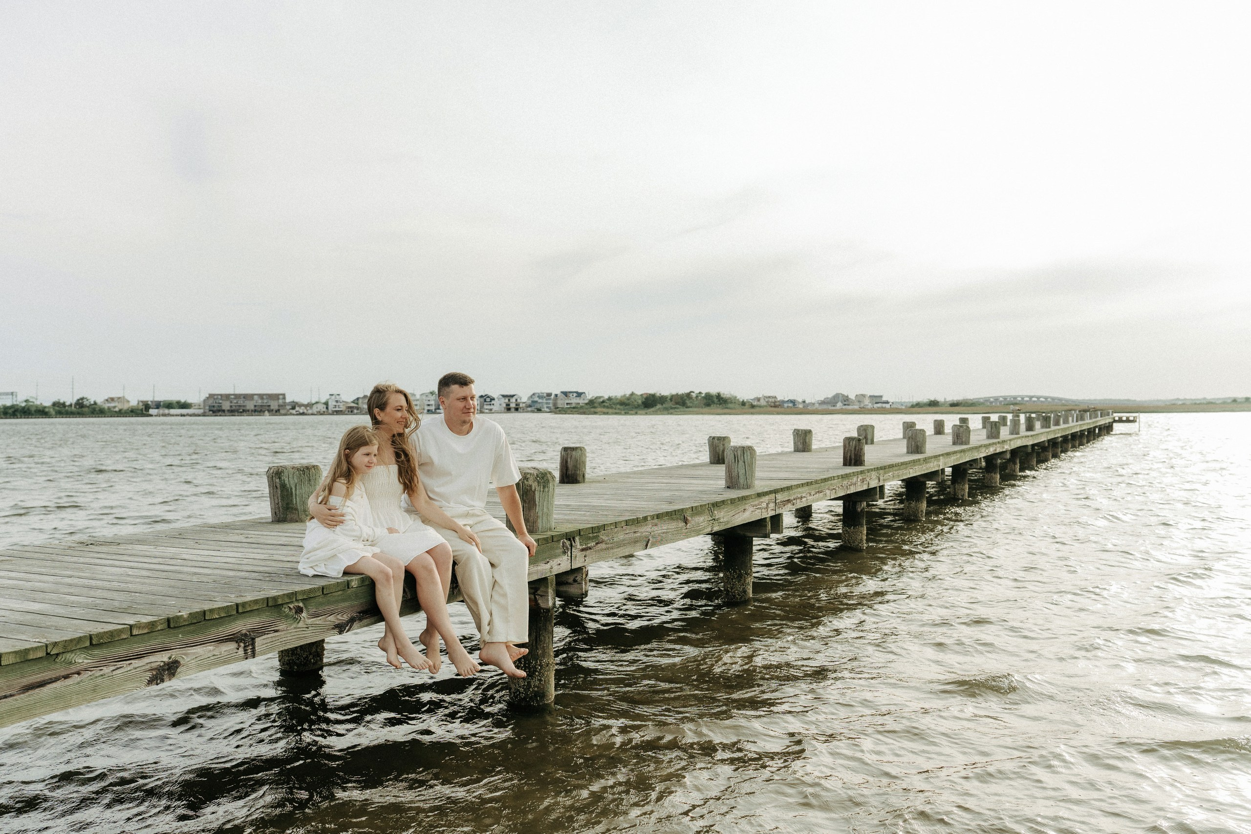 Oleg, Svetlana, Teya. Ocean. Alisa Tant — Family and newborn photographer Bucks County, Montgomery county, Philadelphia, NJ