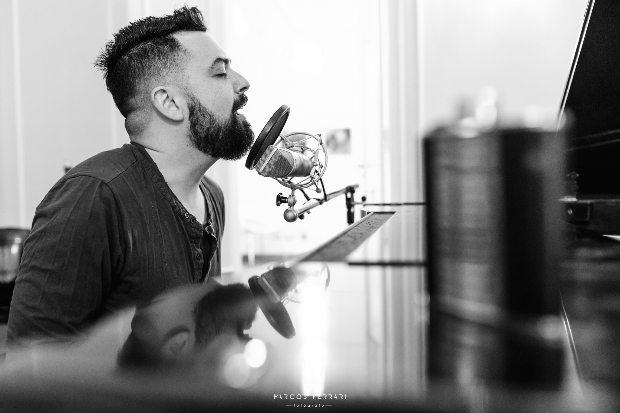 PABLO CORDERO | Solo (show). Marcos Ferrari Fotógrafo