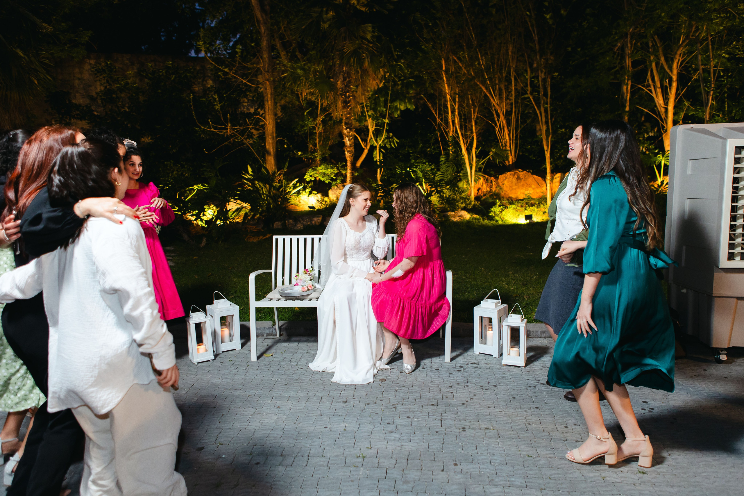 Heart to Heart. Https://shi-photo.com/