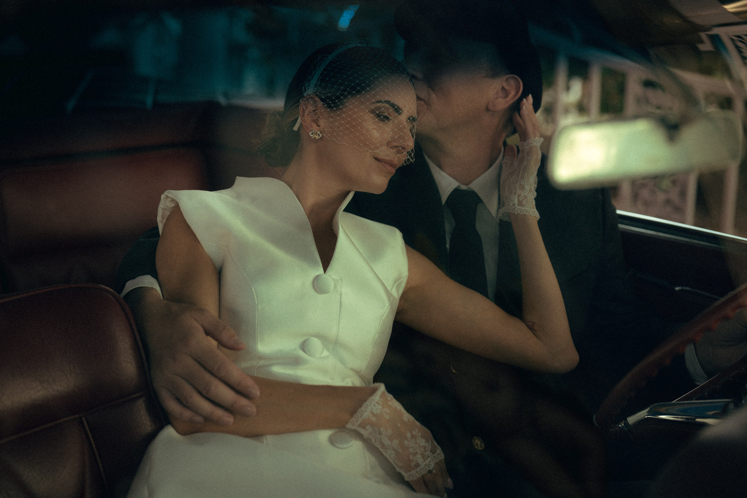 TANA&PAUL. Wedding & elopement photographer Viktoriya Kravtsov. Las Vegas