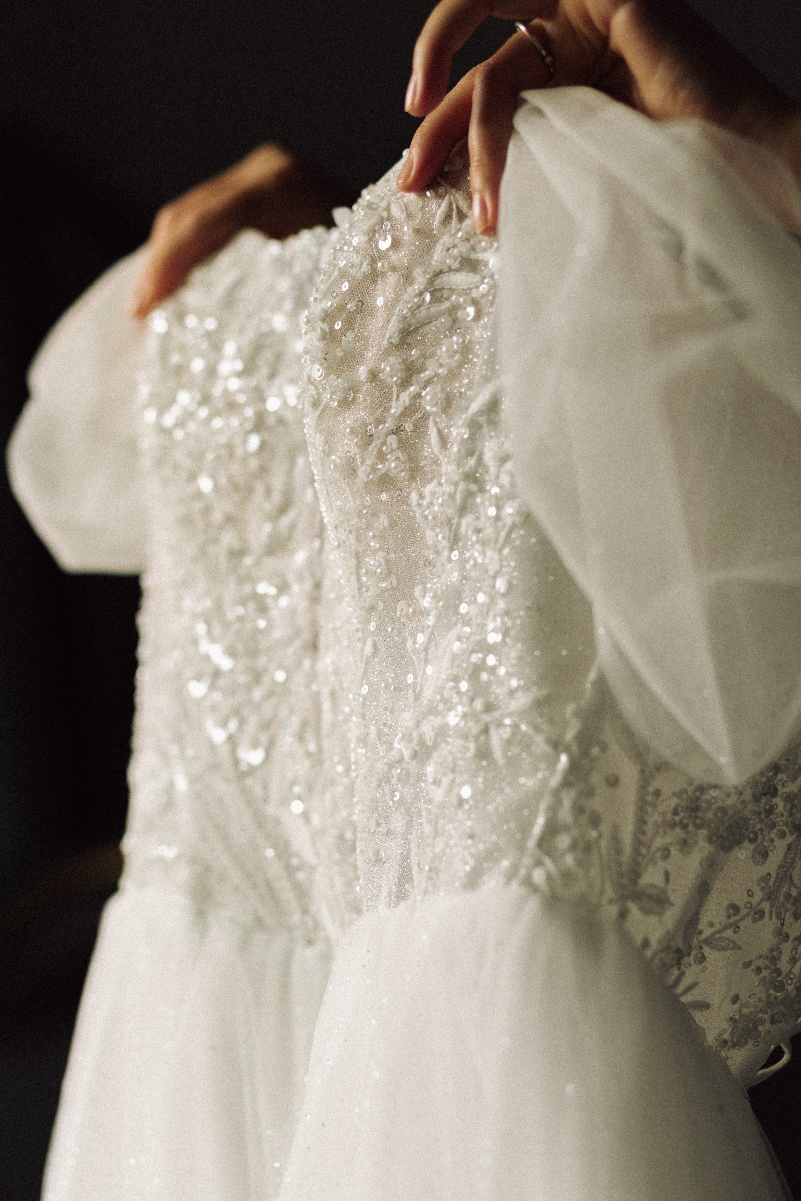 Autumn Wedding in the Vineyards of Piedmont, Italy — Kristina and Daniele. Liza Bizzaro — Italy Wedding, Love Story & Portrait Photographer in Milan, Turin, Piedmont and Across Italy