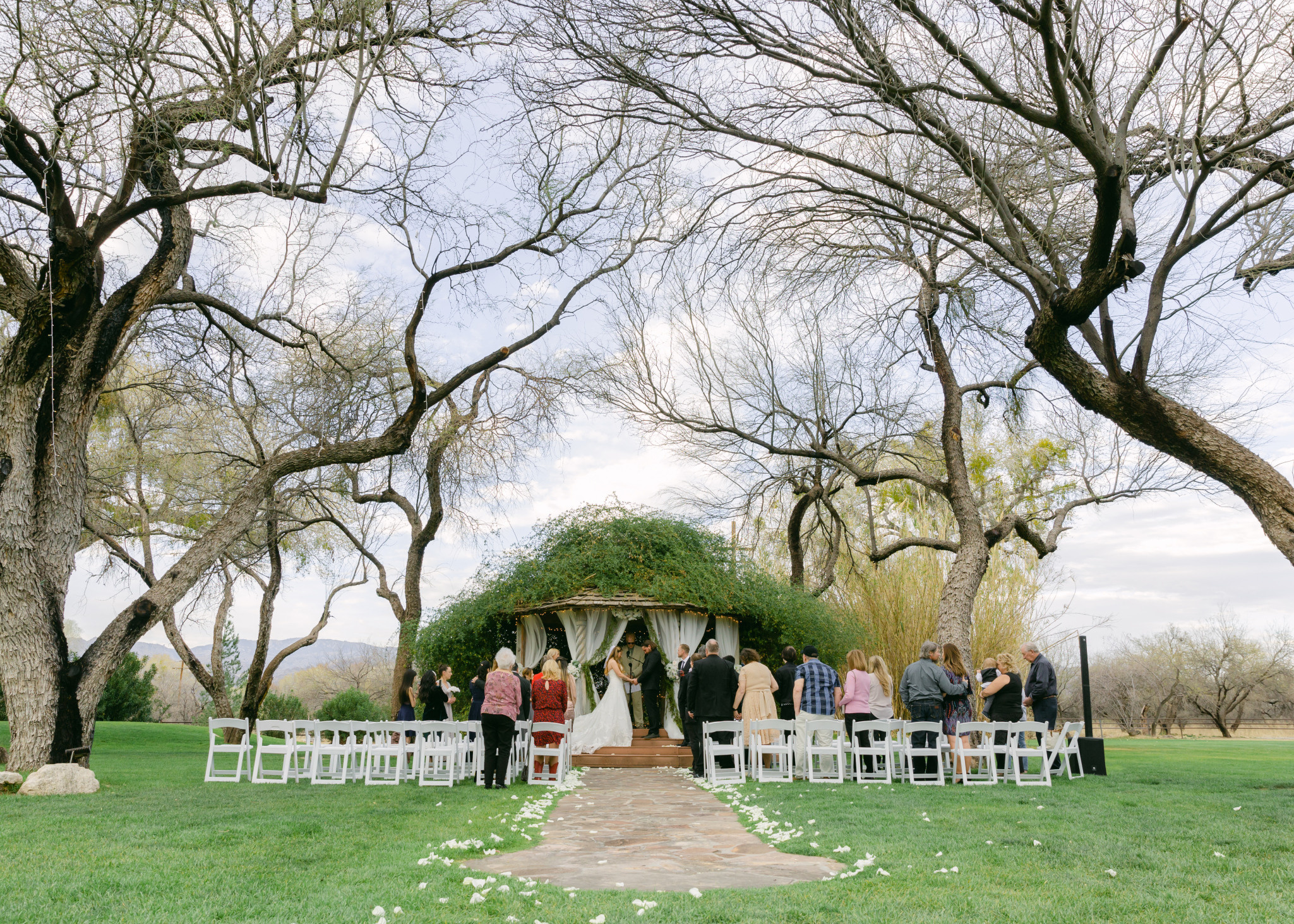 Hannah & Donovan. Anastasia Post: Wedding and Editorial Photography