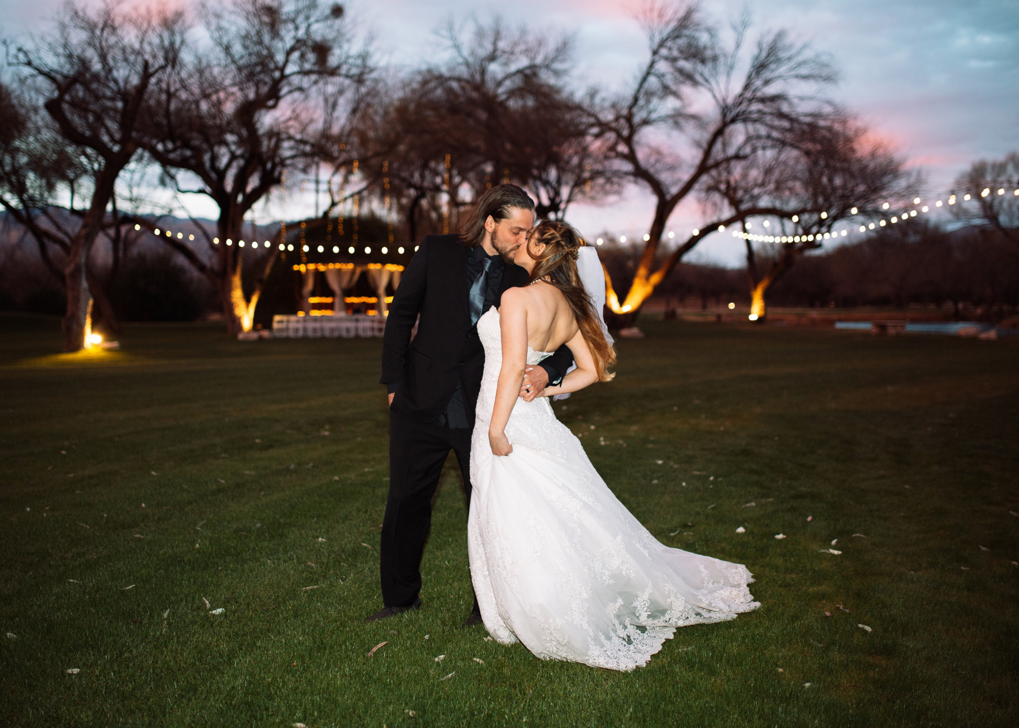 Hannah & Donovan. Anastasia Post: Wedding and Editorial Photography