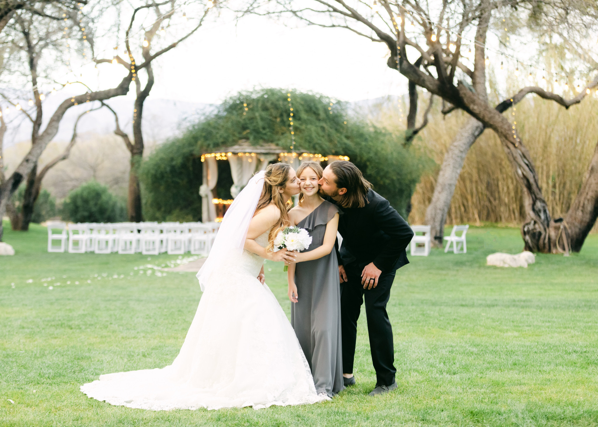 Hannah & Donovan. Anastasia Post: Wedding and Editorial Photography