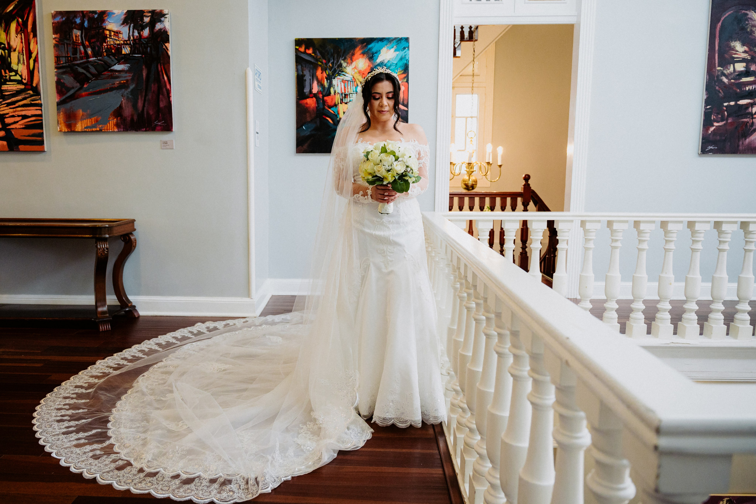 Perspectiva de la novia. Fotógrafo de Bodas en Lima | Ronhy Altamirano. Fotografía narrativa y cinematográfica para bodas, quinceañeras y eventos exclusivos