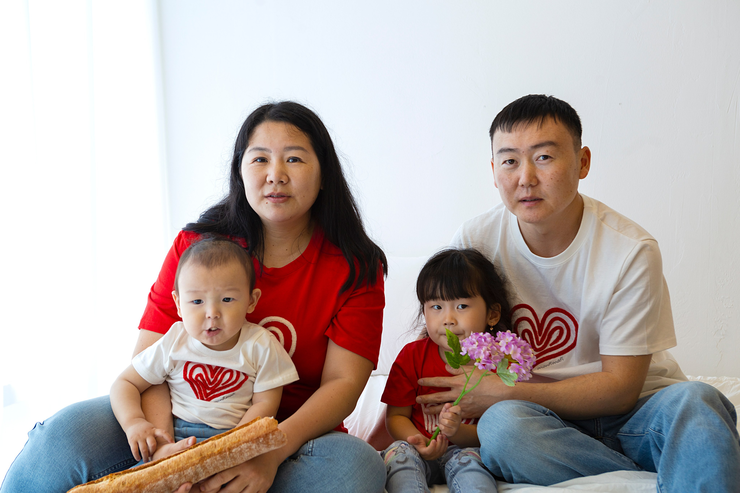 Артём в студии. Фотограф беременности, ньюборн и годовасиков в Корее Жанна Хан