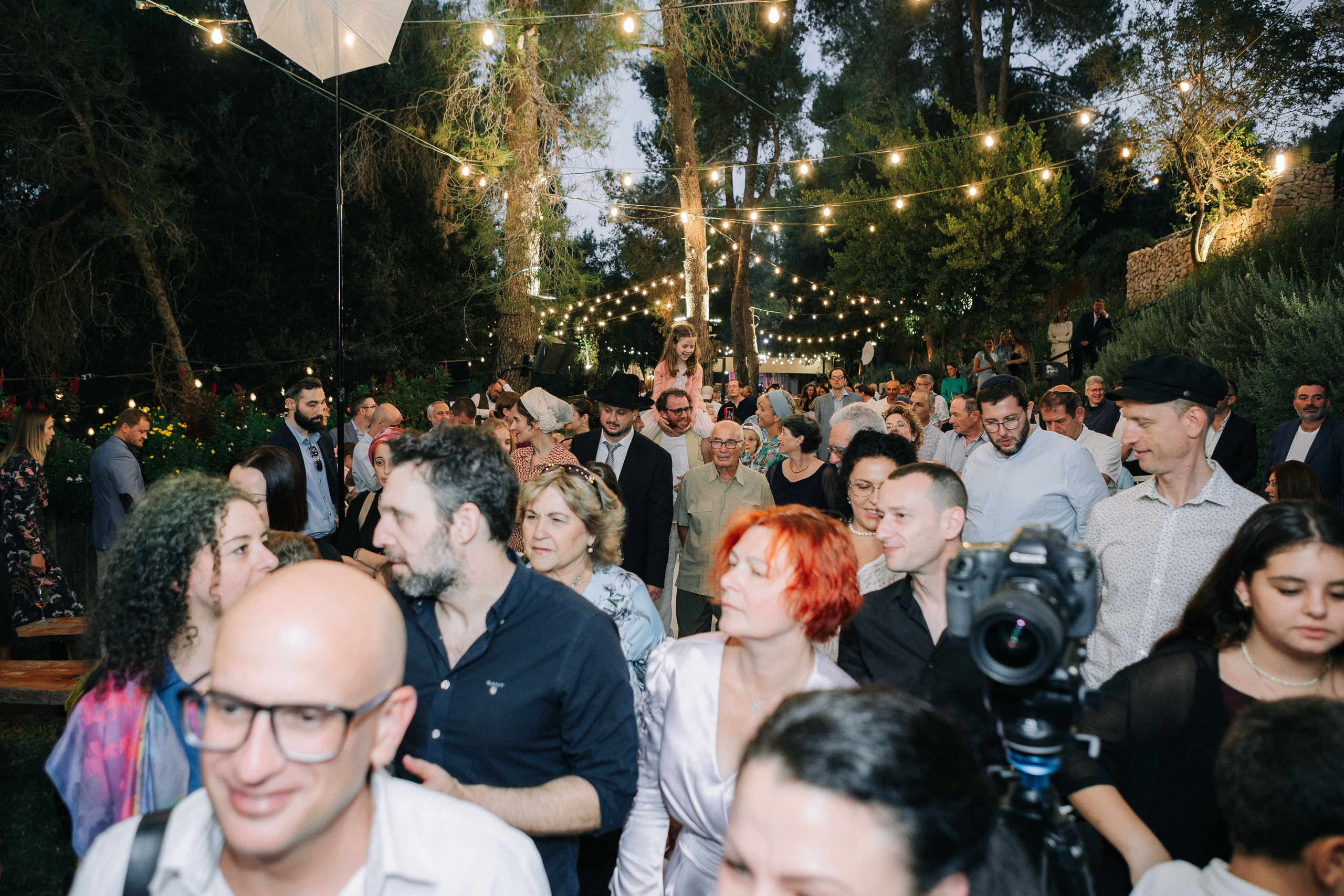 WEDDING OUT OF CITY. PHOTOGRAPHER IN ISRAEL