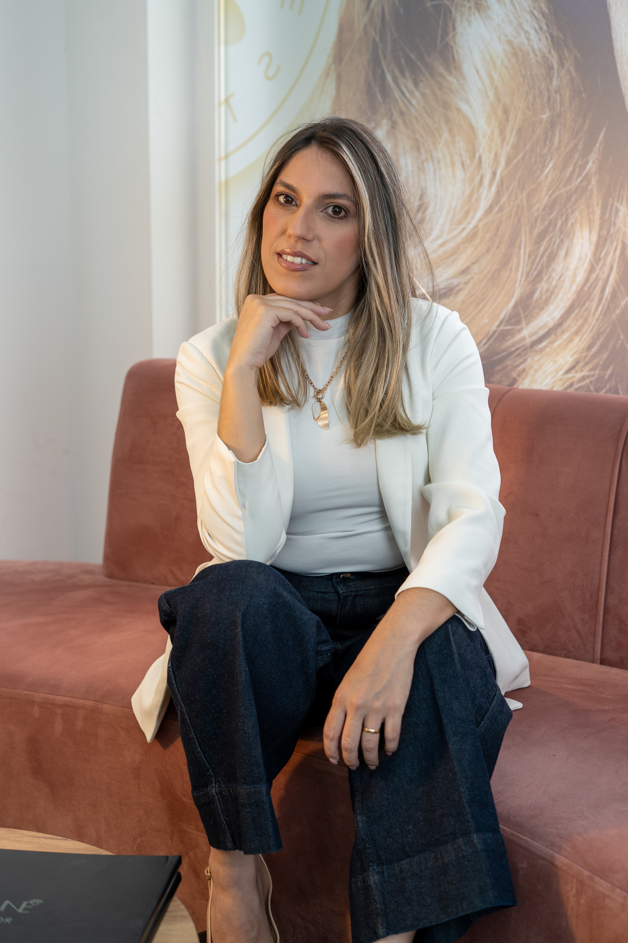 Kardeny Pimentel. Frames by Giovani Braga