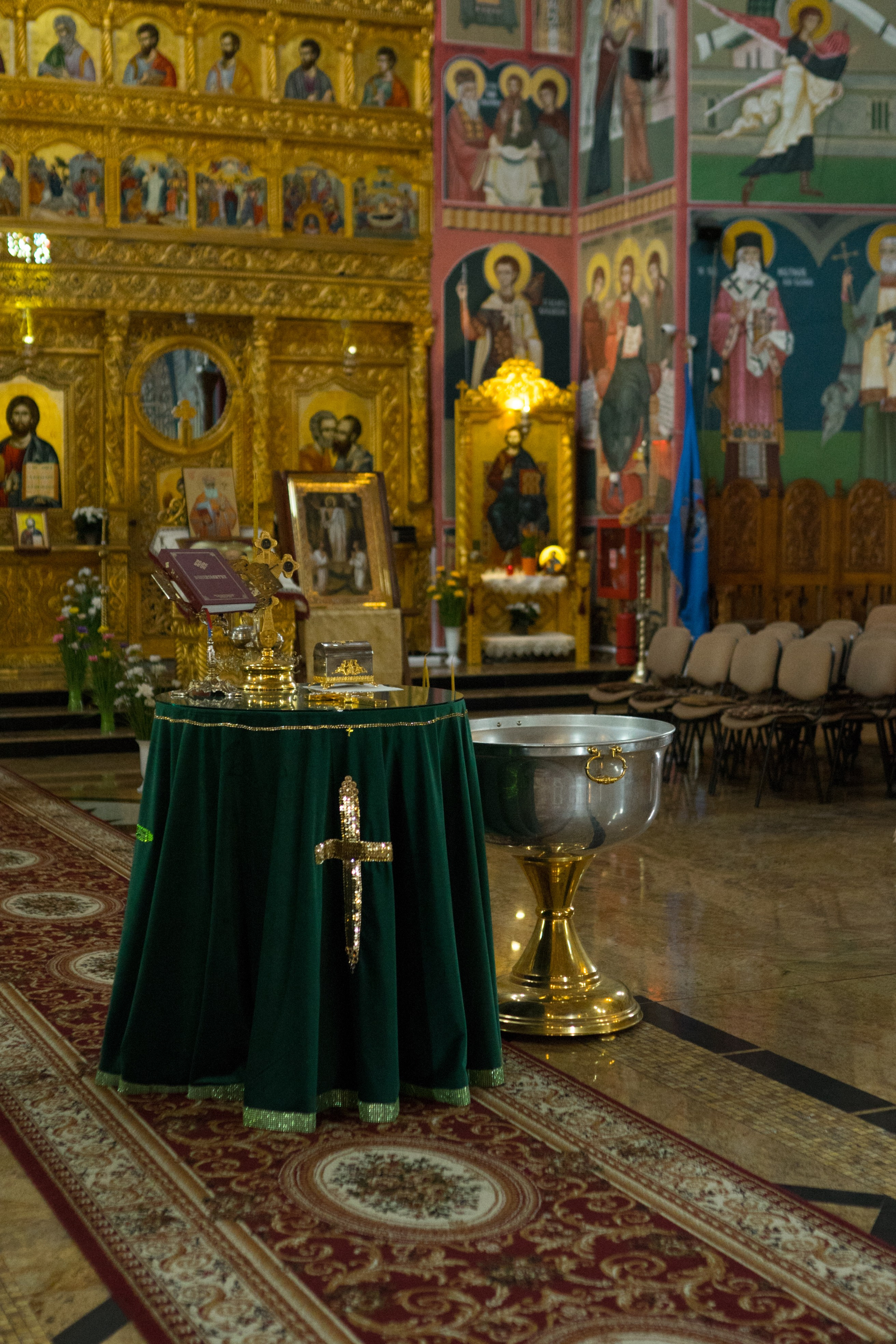 Fotografie de Eveniment Brașov: Povești Vizuale | Mădălina Beda. Madalina Beda- Artist vizual, fotograf, doula la nastere, consultant babywearing Brasov si in toata tara