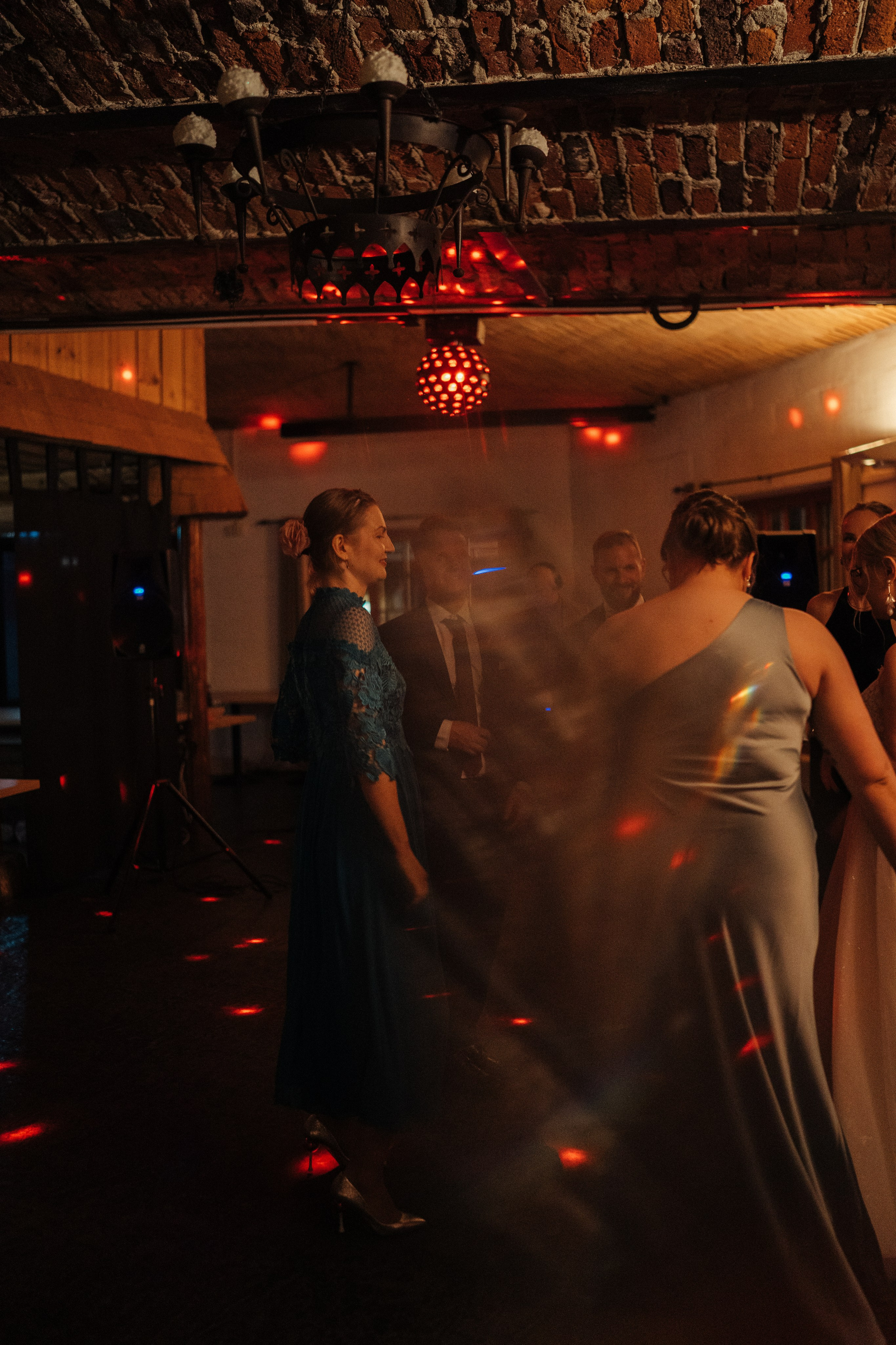 C&A. Wedding and portrait photographer in Helsinki Vickan O