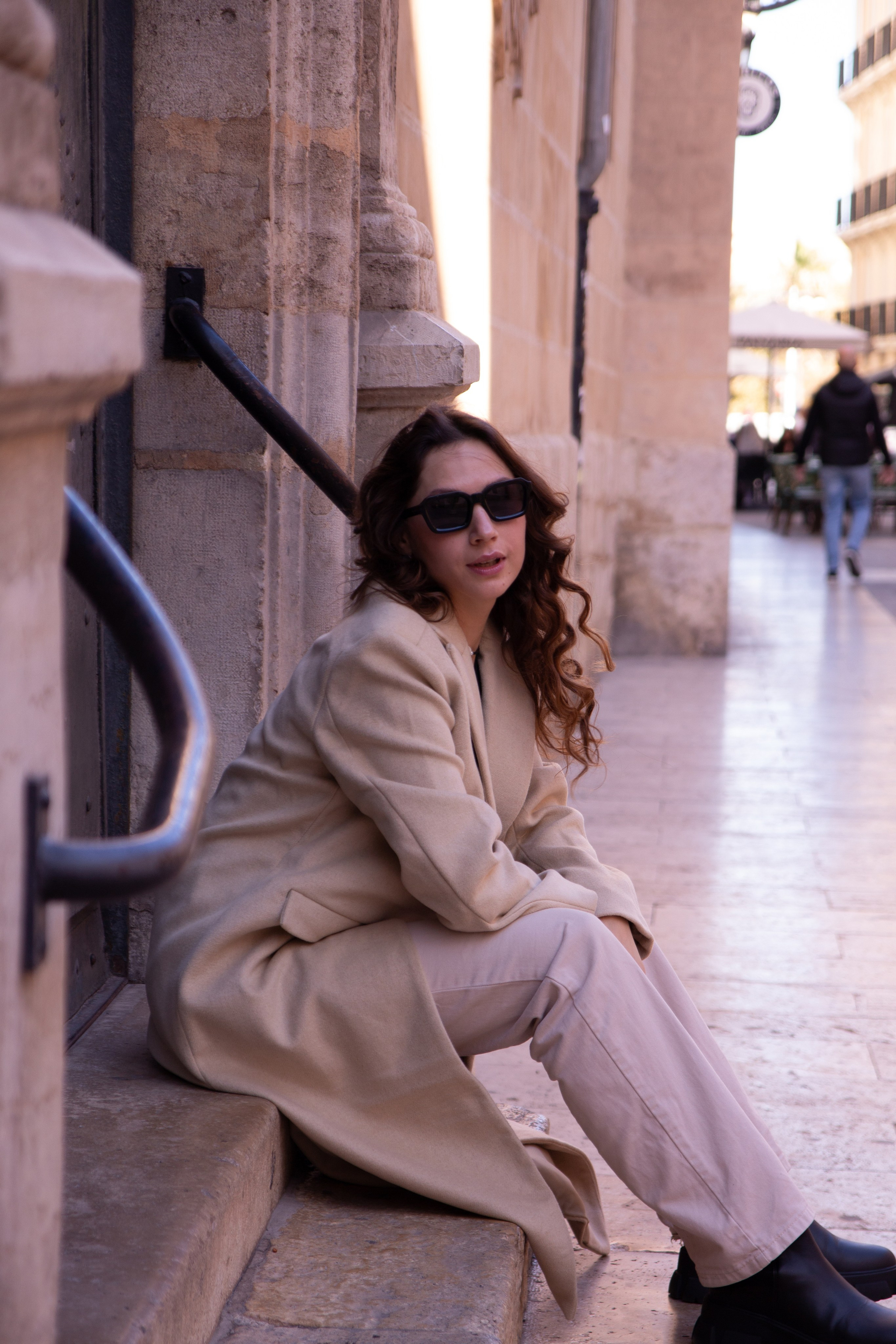PASEO EN VALENCIA. Fotógrafa Olena Petryk. Realizo sesiones de fotos en Puerto de Sagunto