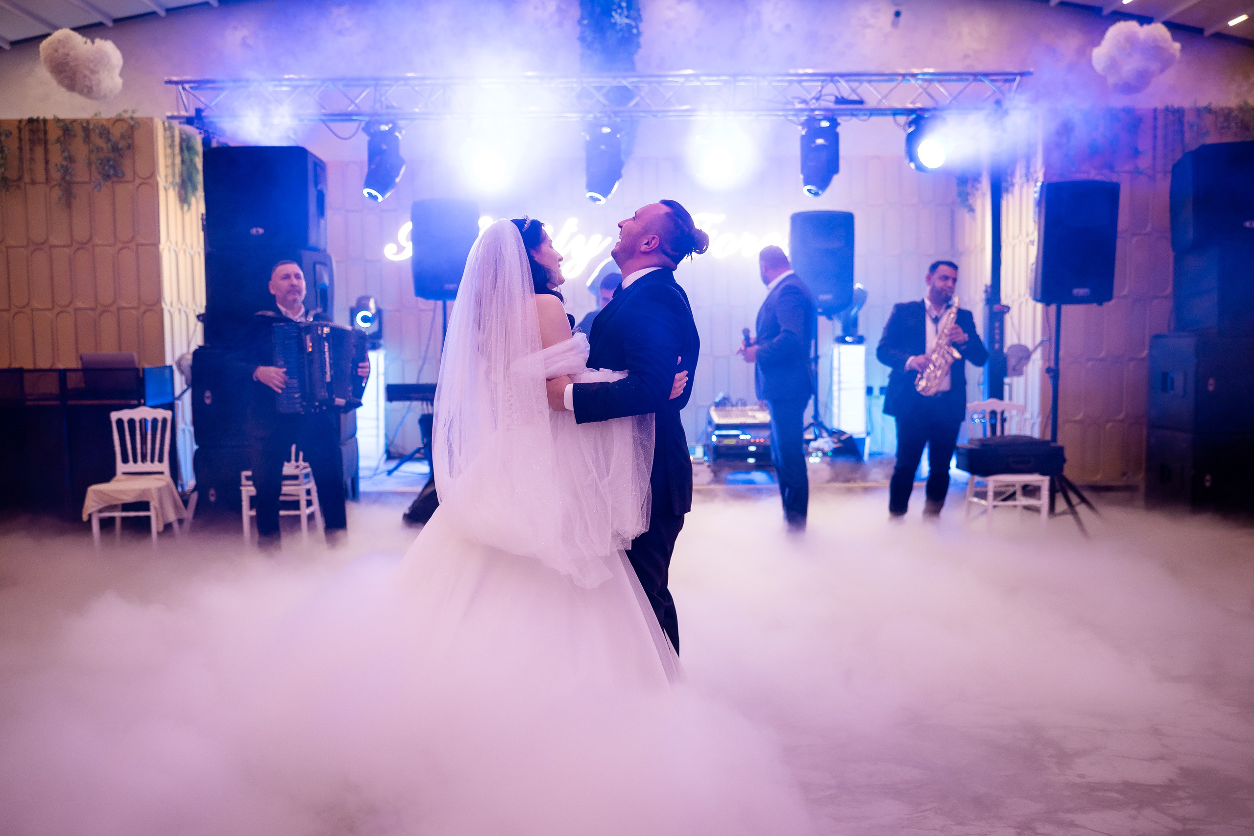 Ana Maria & Andrei. Blink Photo — Fotografie & Videografie Nuntă