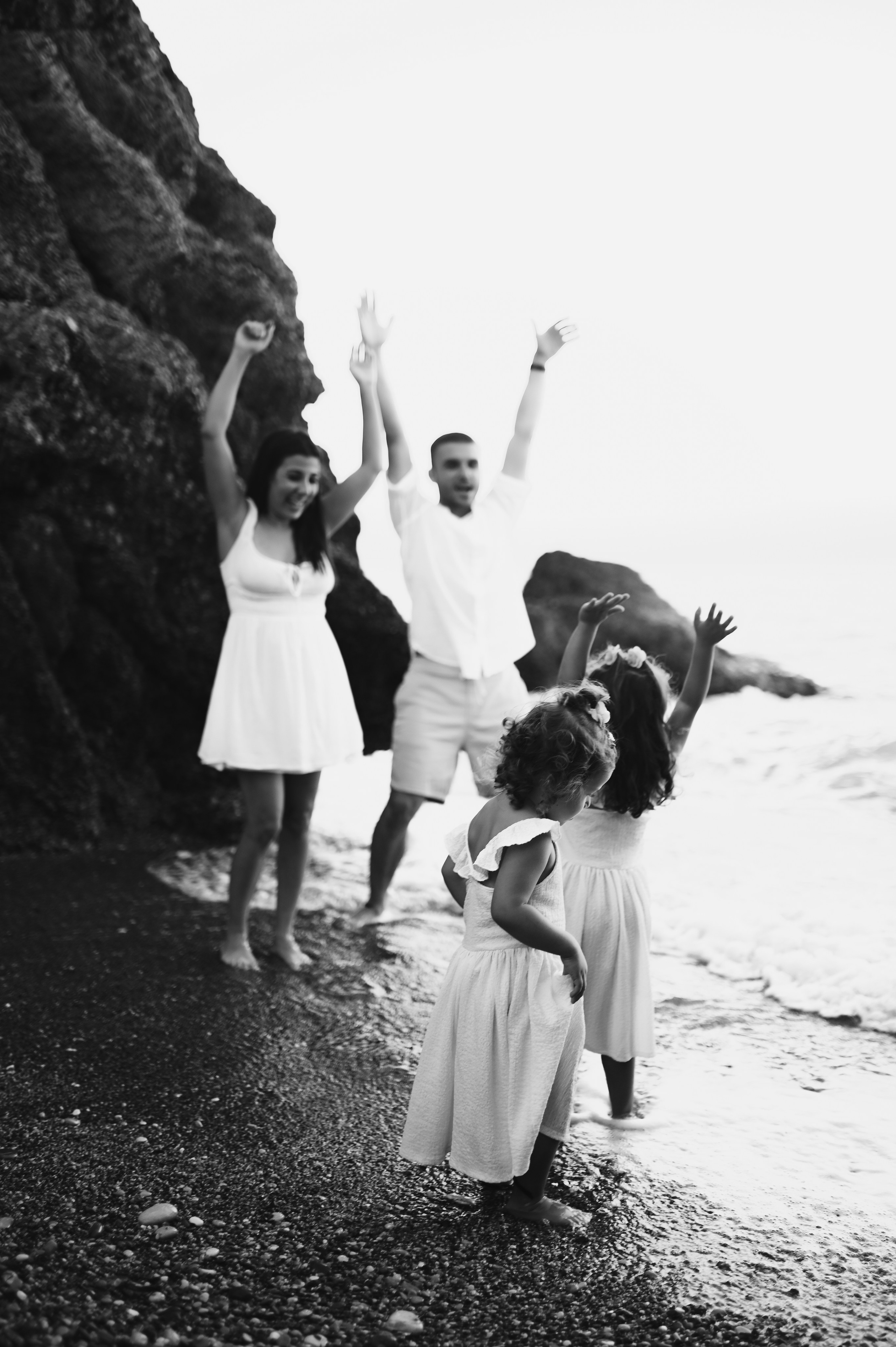 Oικογενειακή φωτογράφιση στη φύση Ρόδος. Φωτογράφος νεογέννητων στη Ρόδο. Φωτογράφιση εγκυμοσύνης