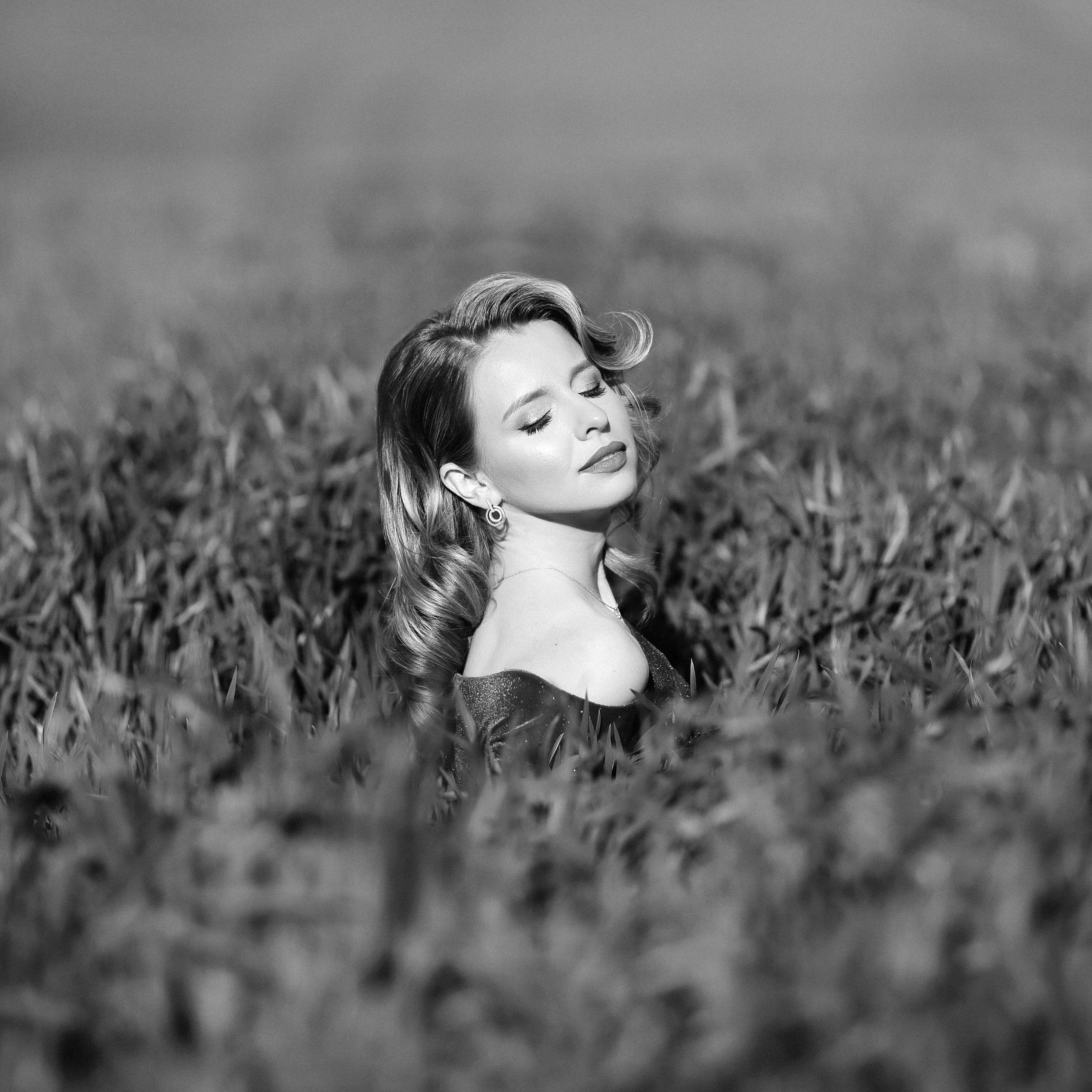 Female. Luxury wedding, portrait, family photographer over Europe