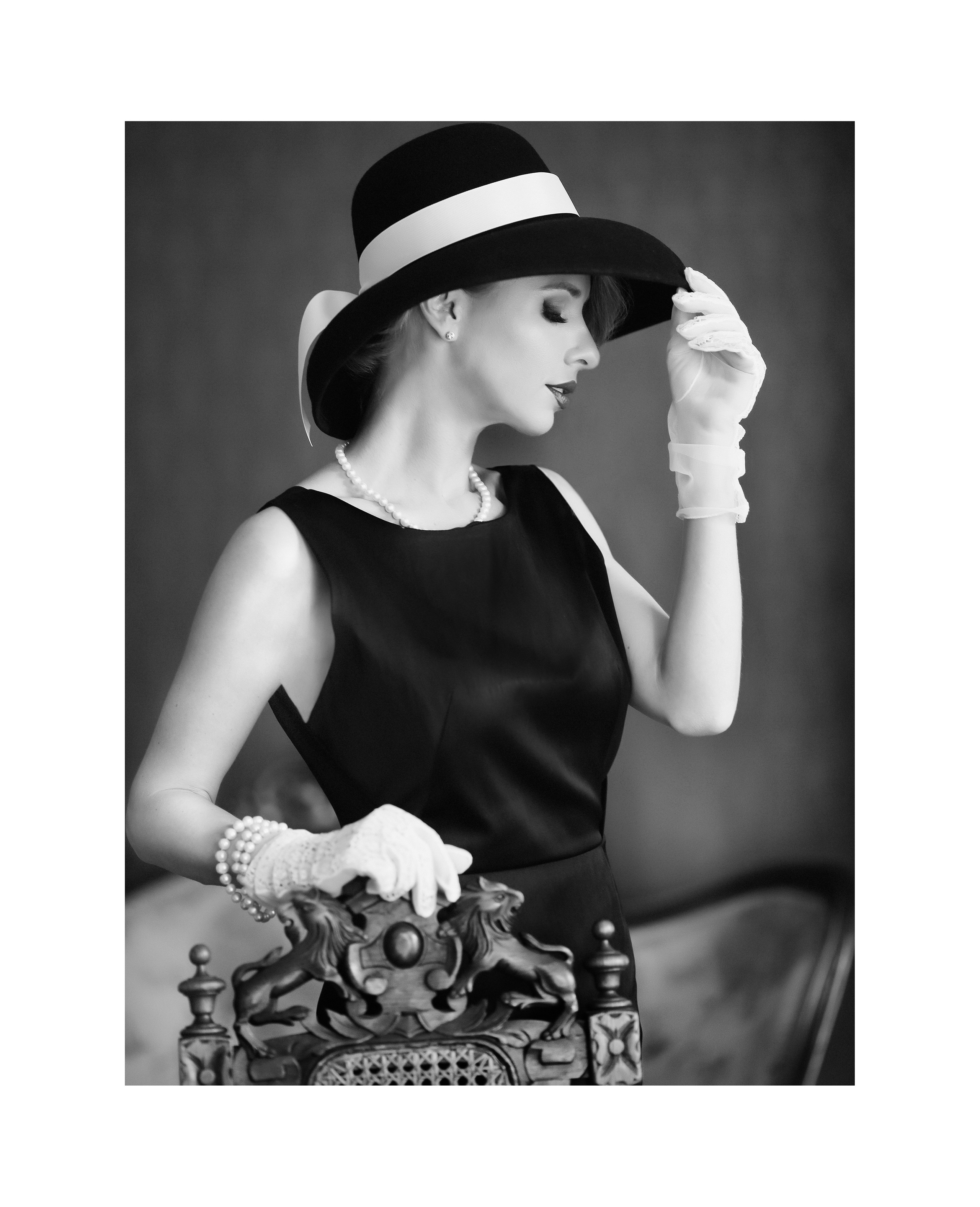 Female. Luxury wedding, portrait, family photographer over Europe