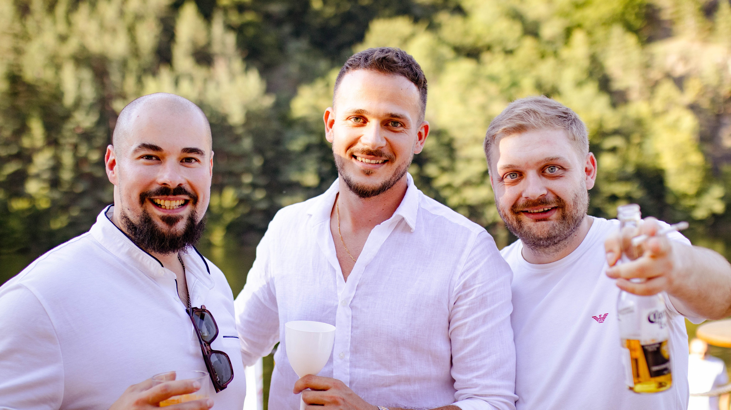 Fotograf de portrete și evenimente din Cluj-Napoca. Ședințe foto individuale, nunți, botezuri și aniversări în Cluj și județul Cluj