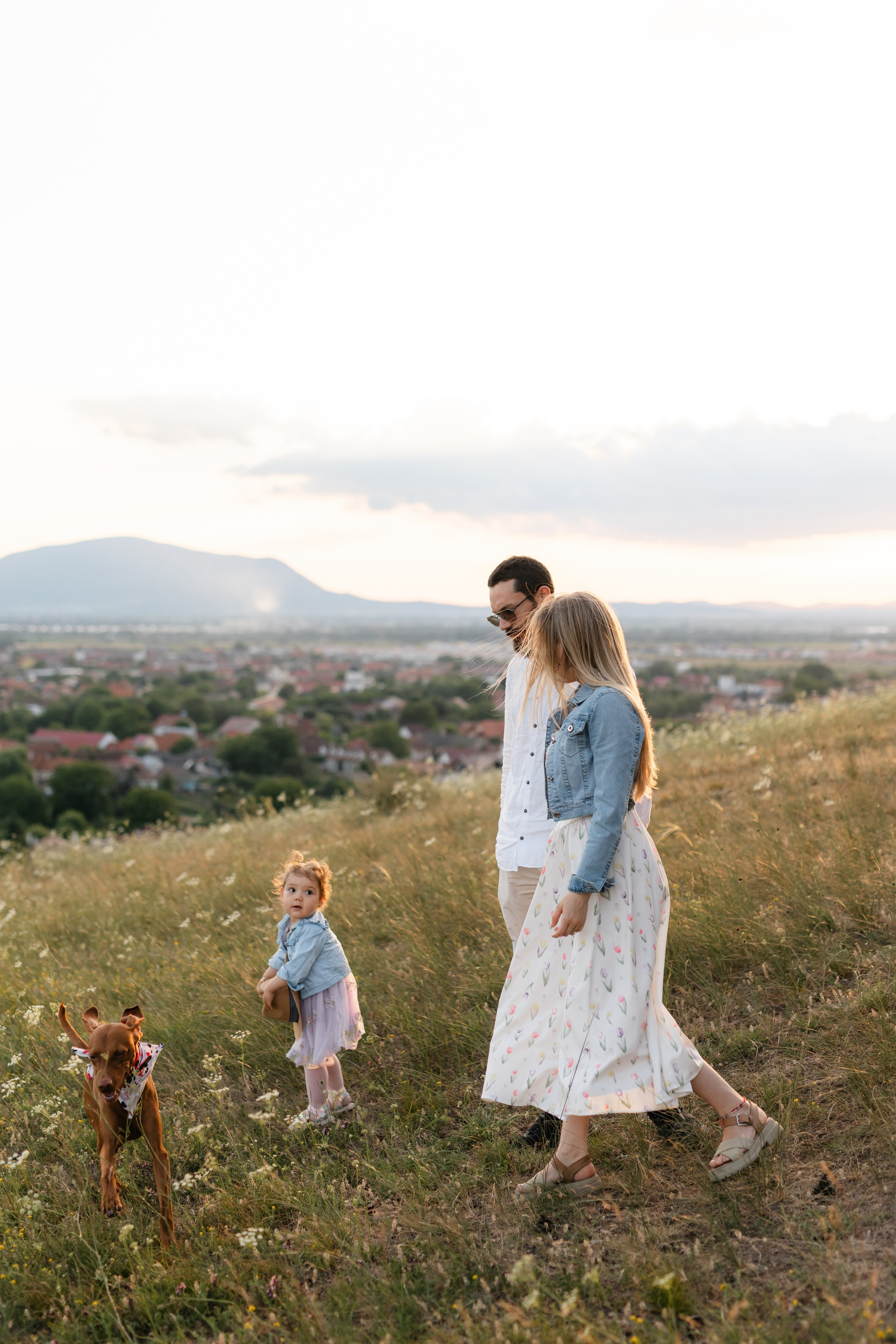 Nico, Luci & Ilaria — Family. Main