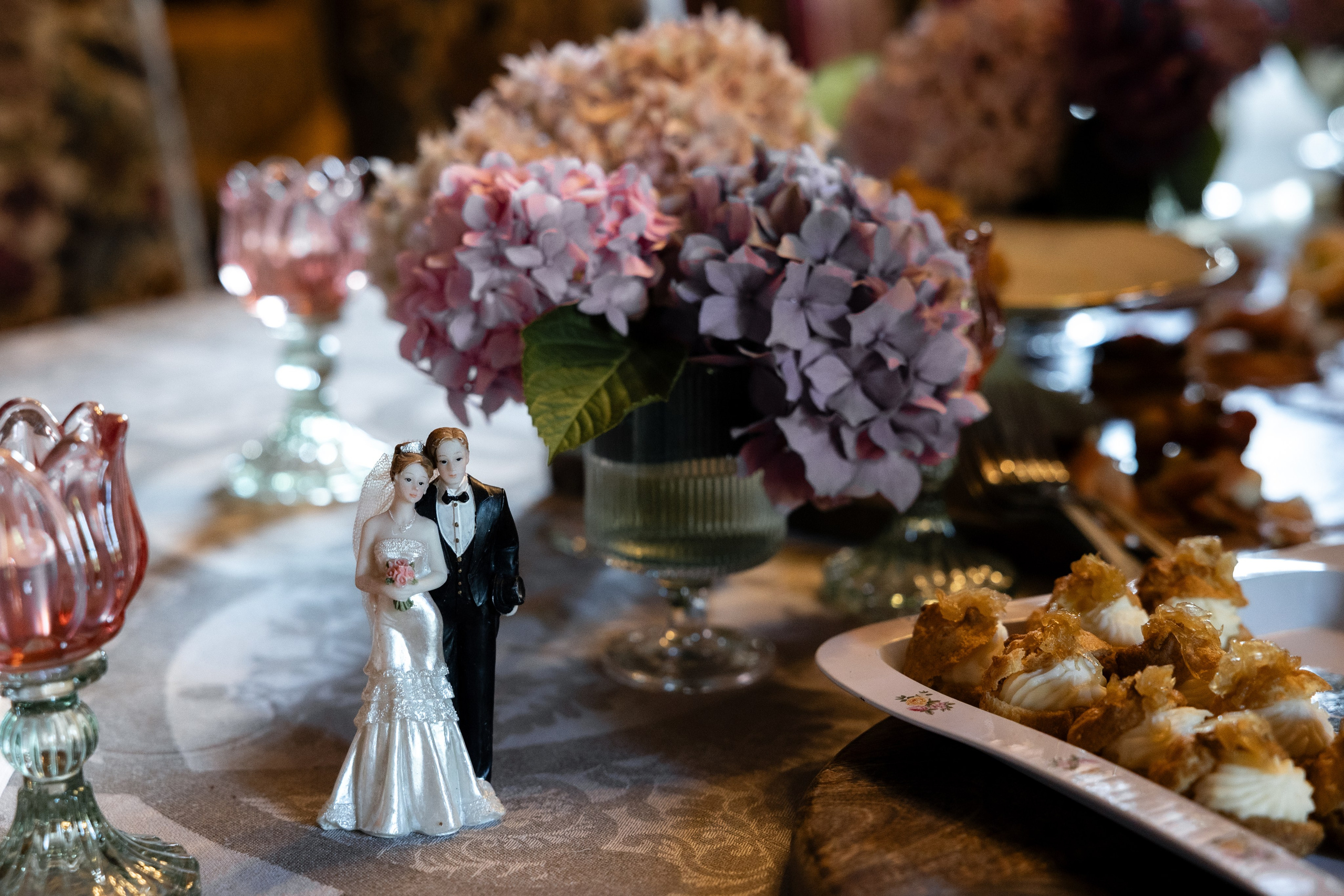 Elopement at Château Bagen. Eugénie Smirnova — Wedding & Elopement Photographer in Southwest France