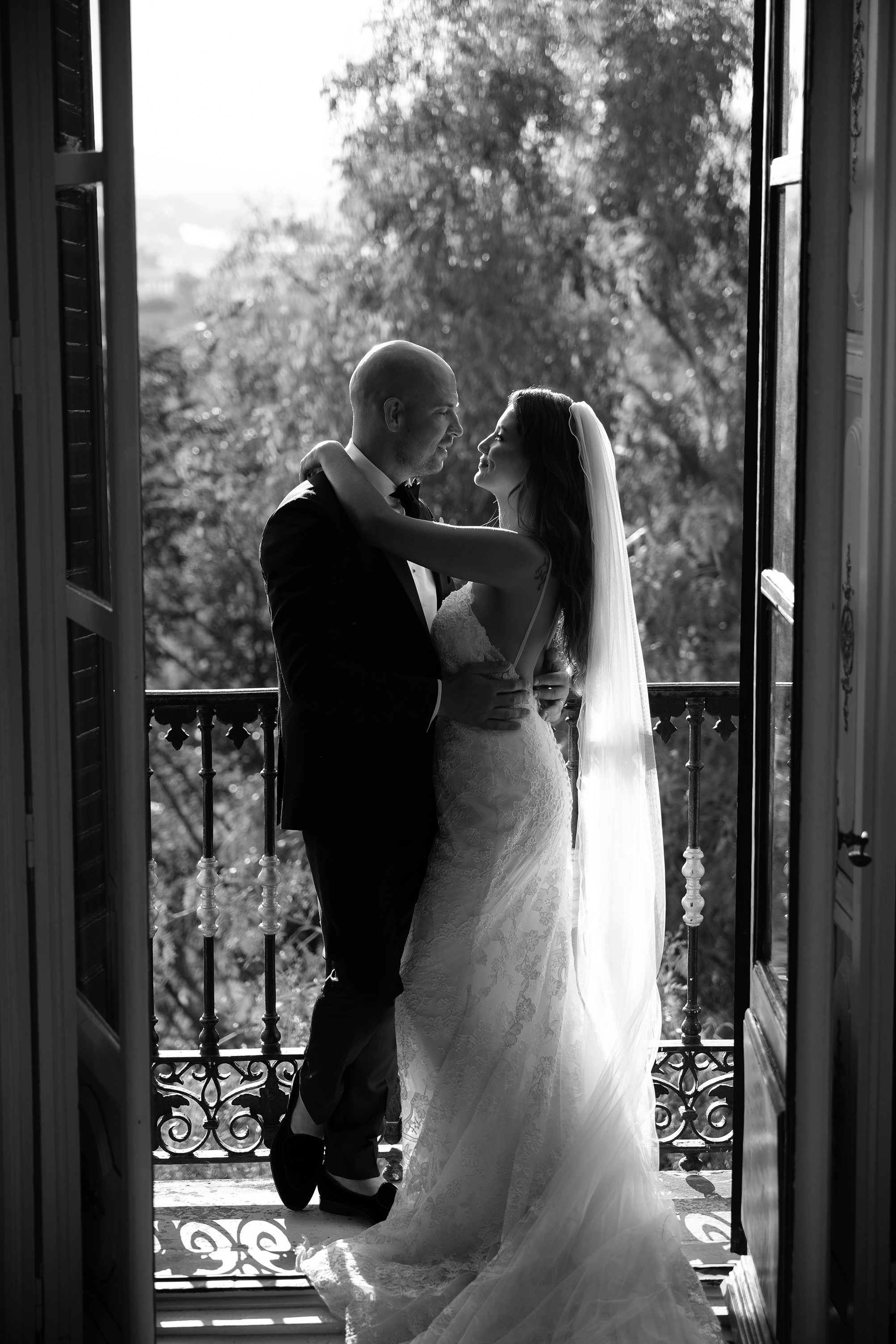 Laura and Henrik. Destination Wedding Photographers based in Spain