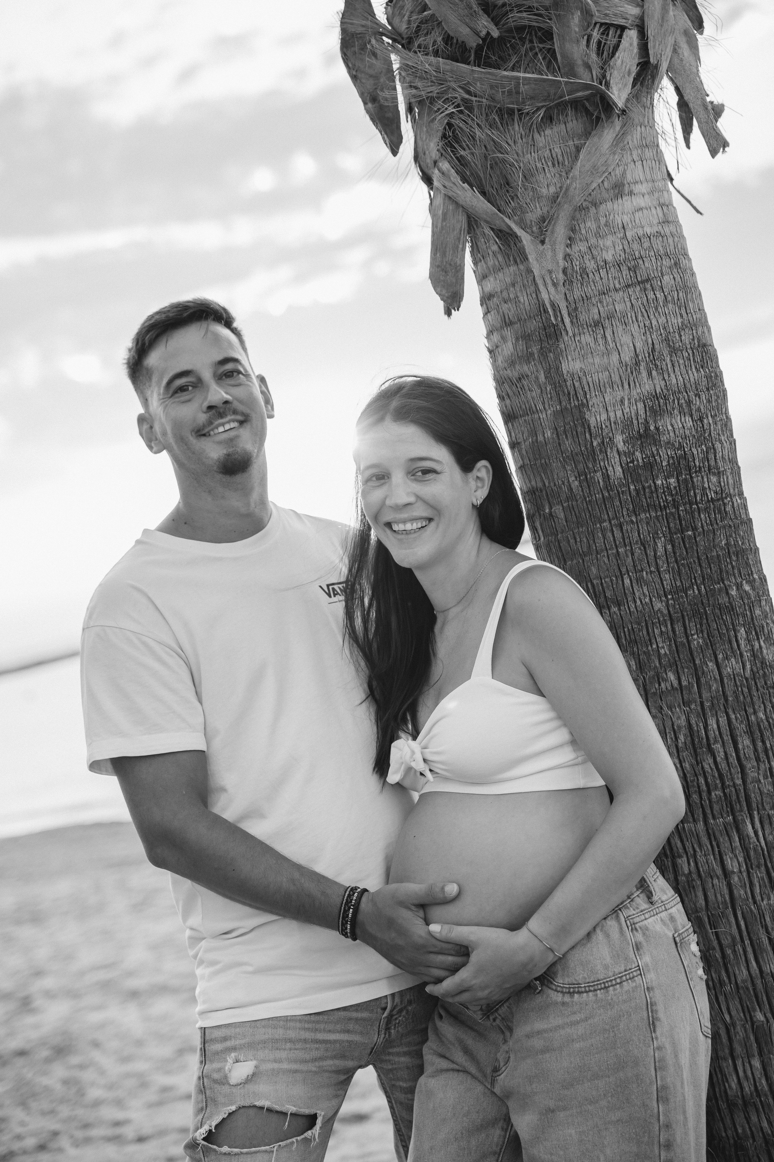 Gabriela y Jorge. Fotógrafa de bodas y familias en España, Valencia: Nadia ProFoto