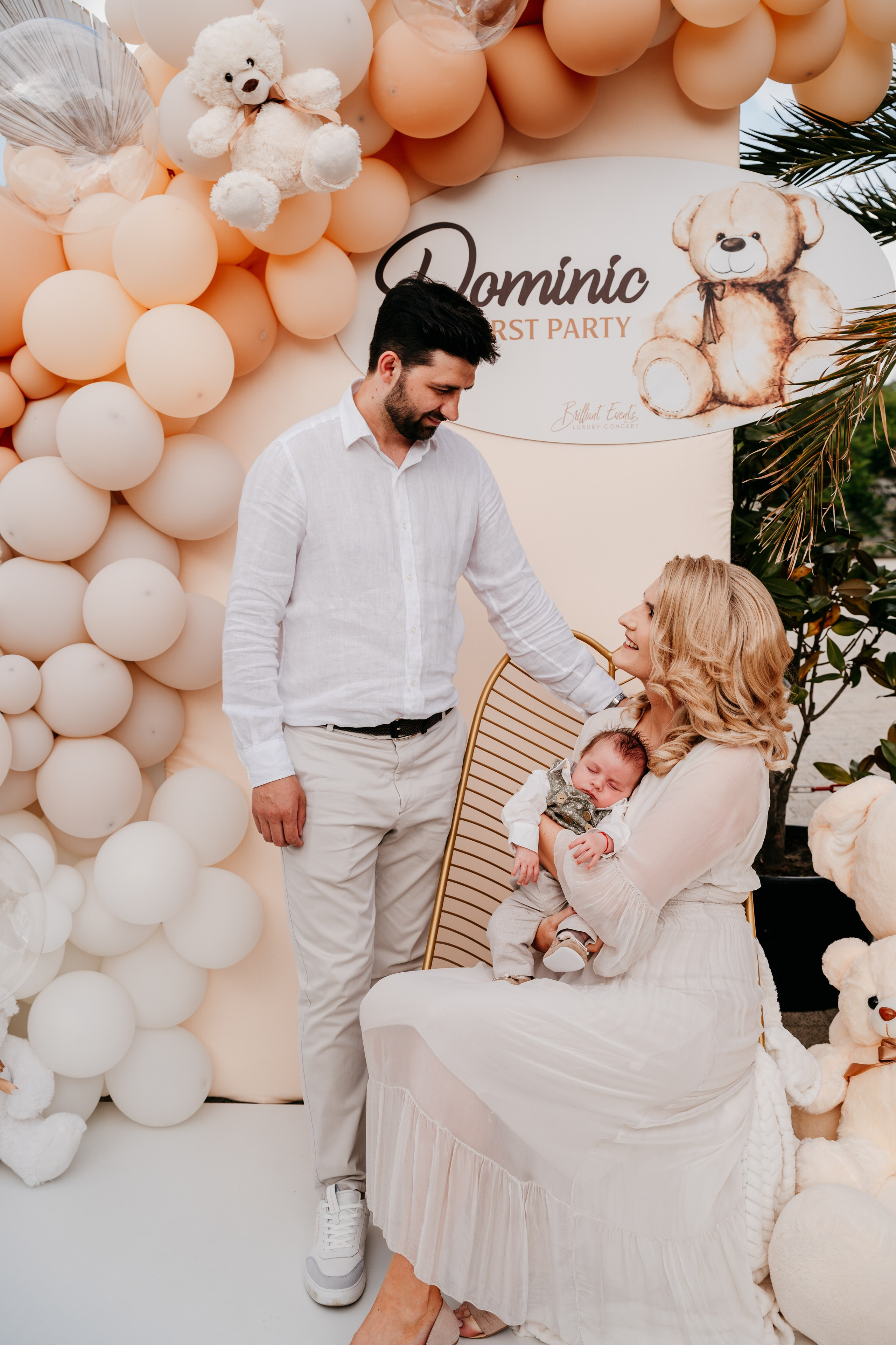 Dominic’s Baptism. Fotograf Nunta Iasi - Hearts & Pictures