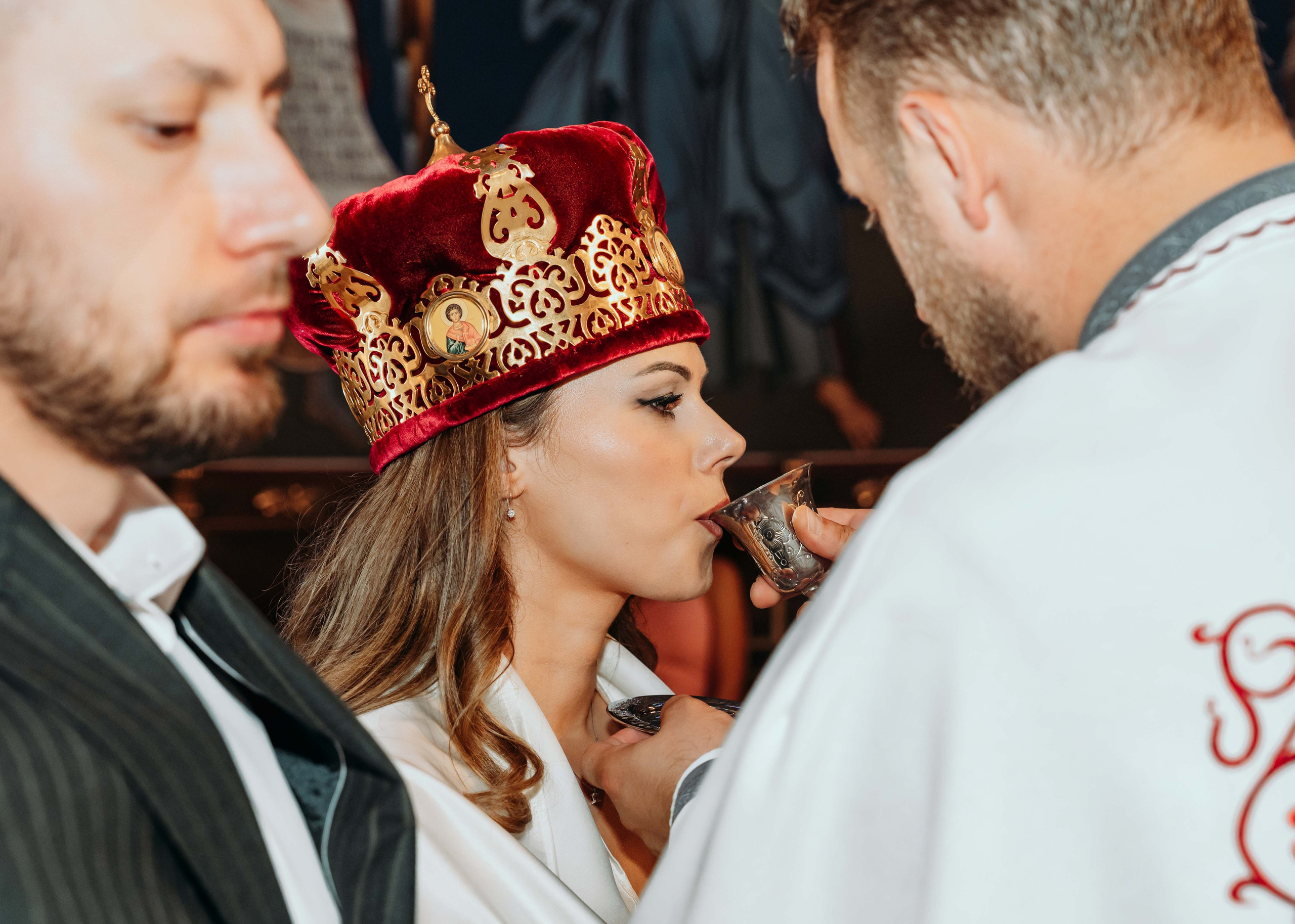 FOTOGRAFISANJE VENČANJA. DEČIJI FOTOGRAF BEOGRAD|NOVOGODISNJE FOTOGRAFISANJE|CAKE SMASH