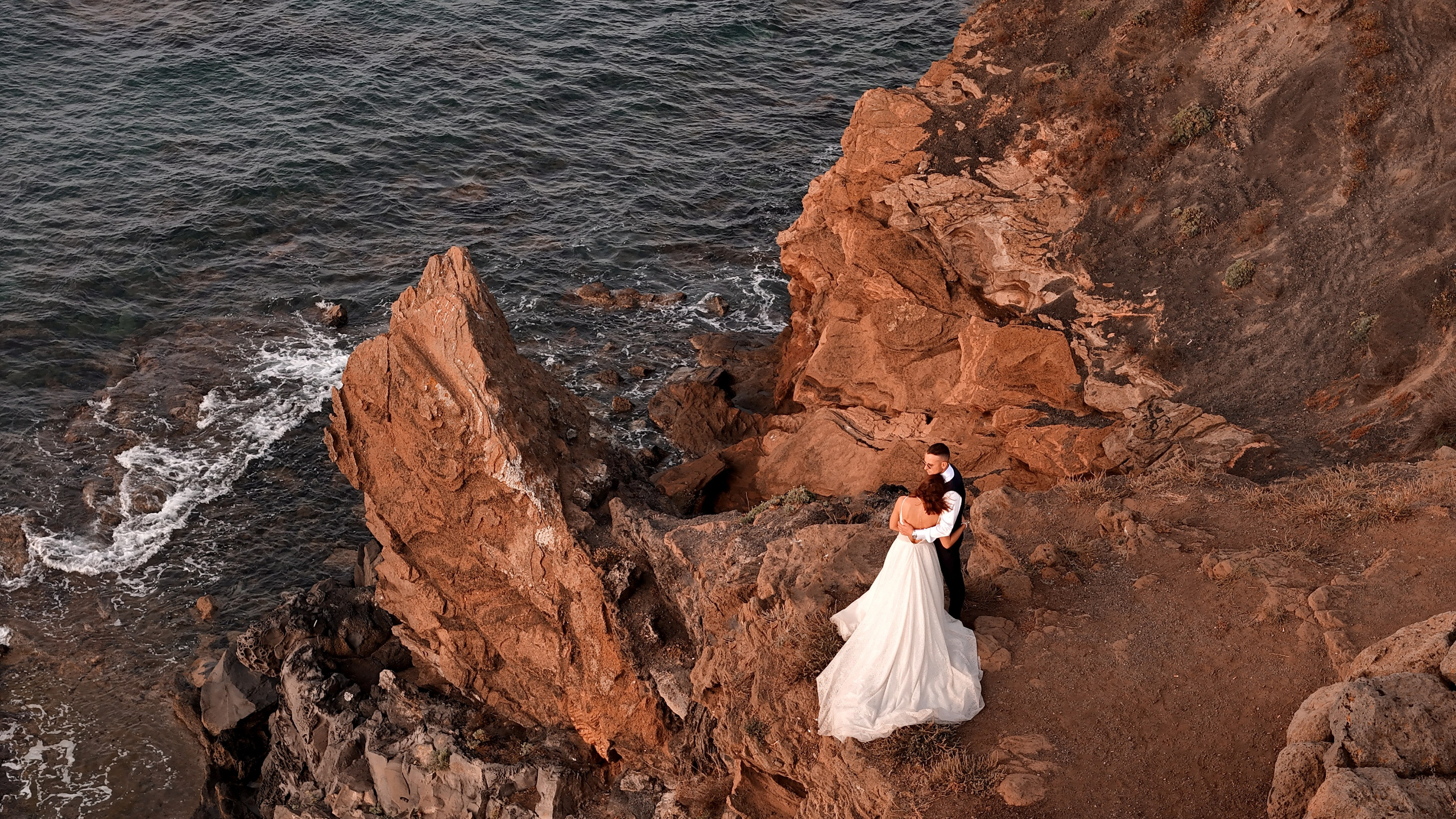Photographe de mariage à Montpellier, vidéo de mariage avec drone,. Photographe Professionnel à Béziers et Montpellier – Mariages, Portraits et Vidéos Aériennes