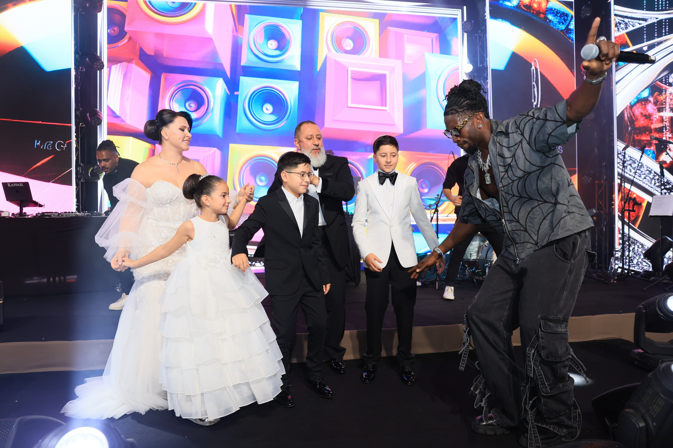 DANIEL. Фотографы на свадьбы и мероприятия Студия «Шалом»