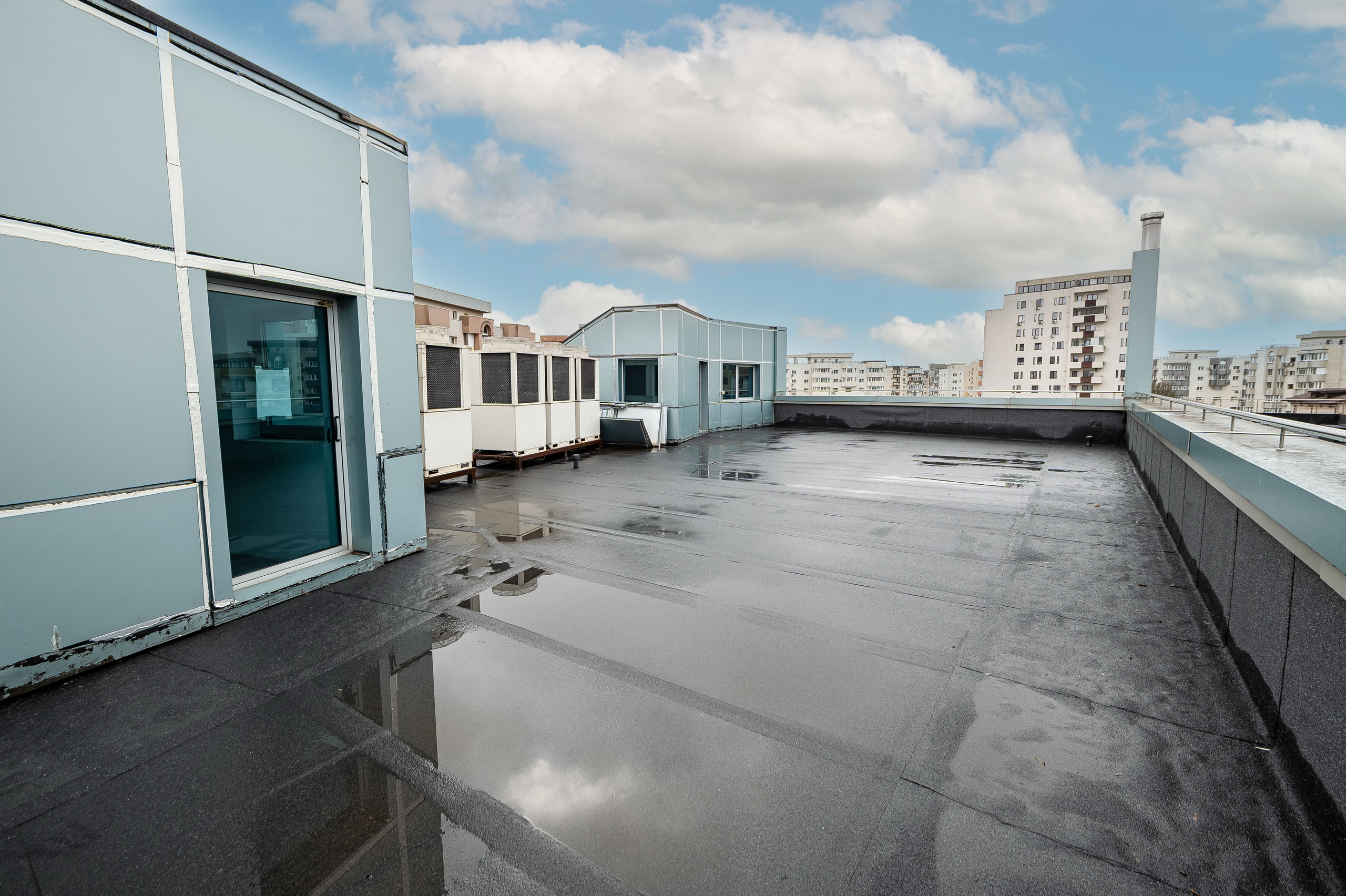 Clădire Birouri. Andrei Samuel – Fotograf București | Evenimente, Studio, Imobiliare, Produs