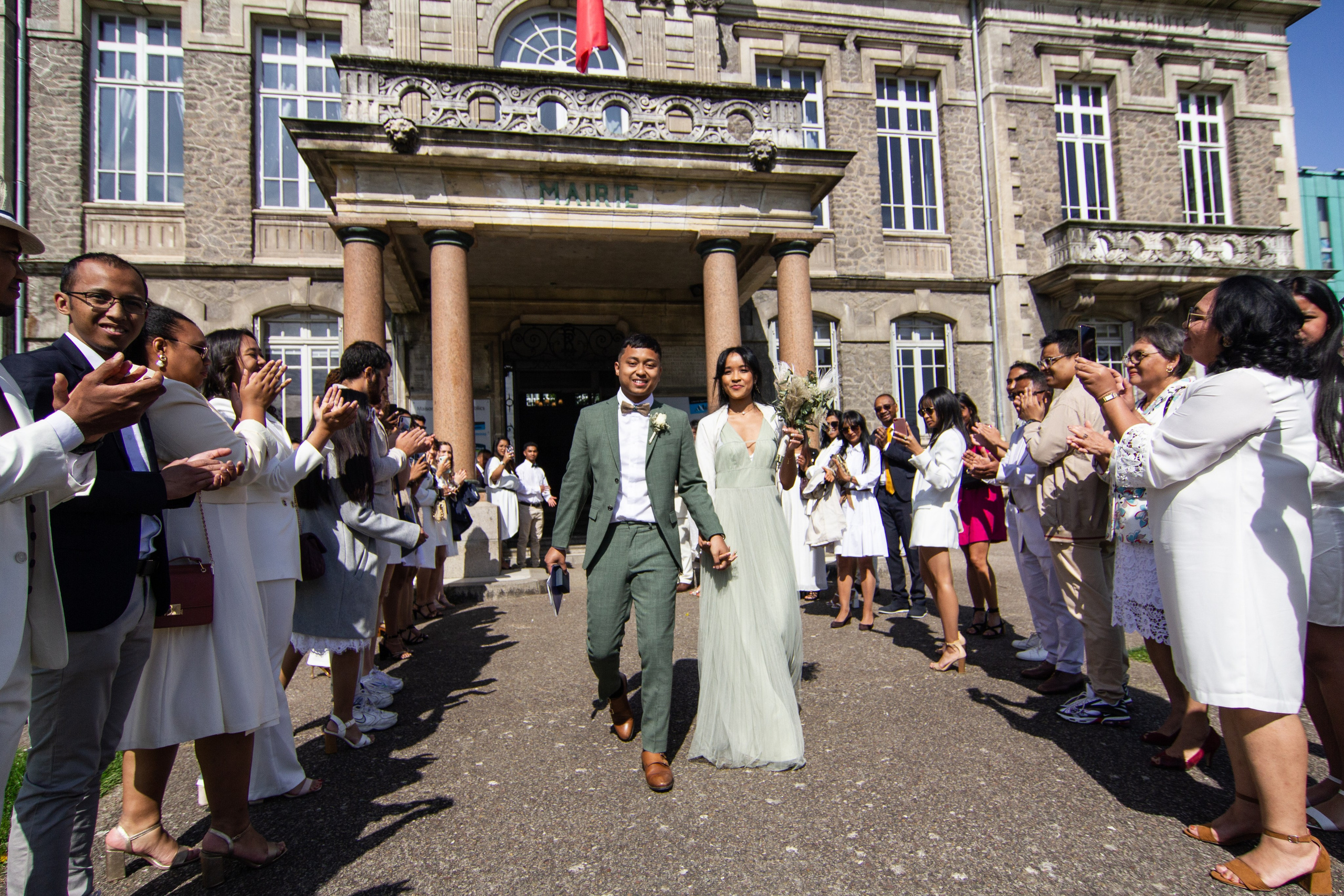 Ny & Hasina | L’histoire d’amour. Studio photo « Partage ton bonheur » – Photographe famille près de Châtellerault, Poitiers et Tours