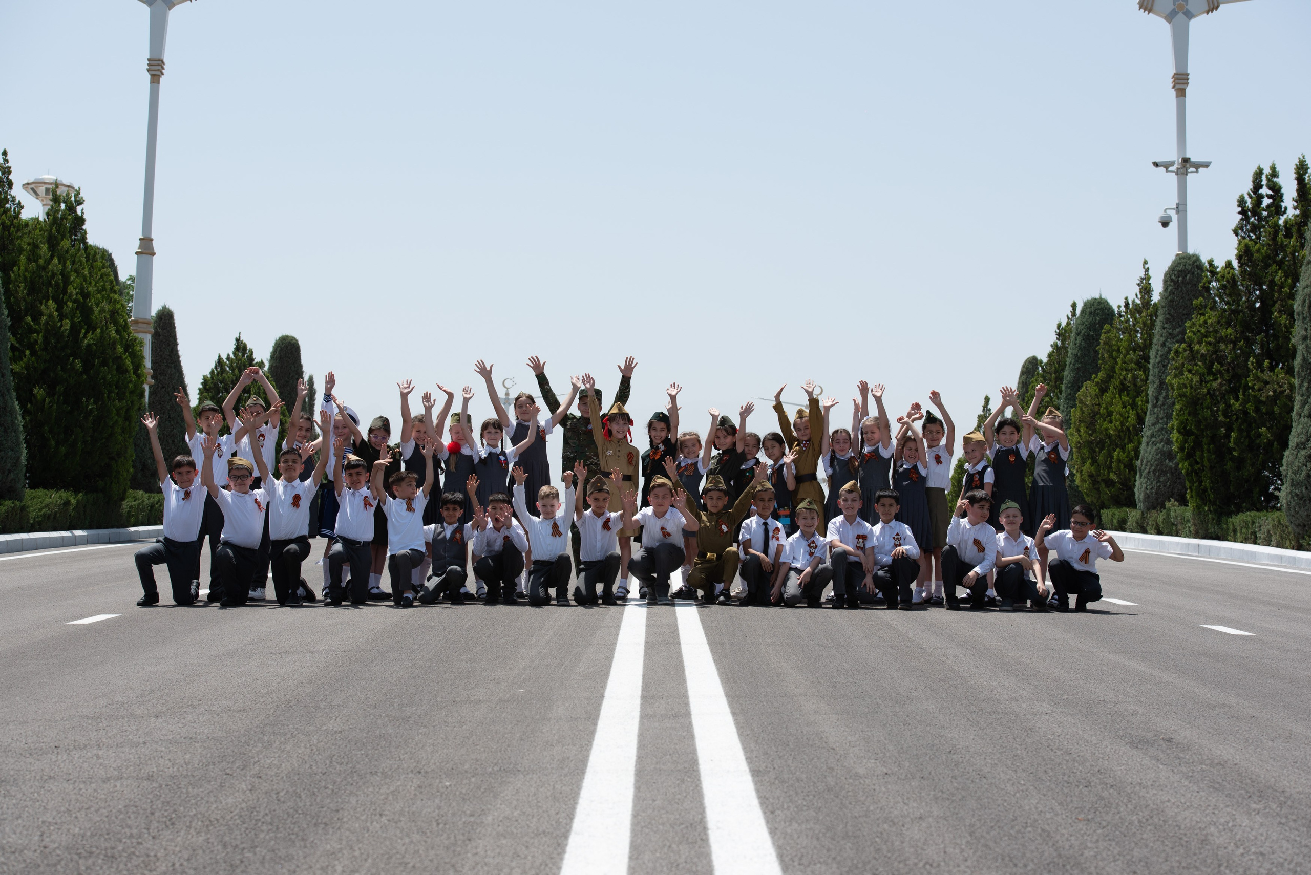 Вечный огонь 2"А» класс. Ваш фотограф в Ашхабаде Гамлет Осипов