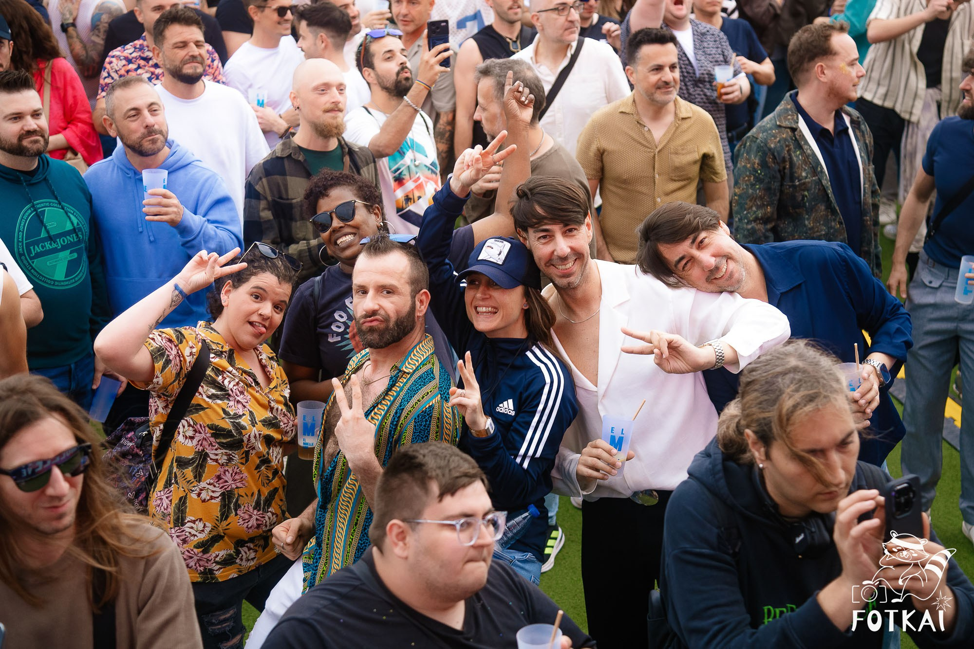 Cariña La Fiesta 2.0 — Fotos del evento en El Muelle Live, Alicante, 2026 | FOTKAI