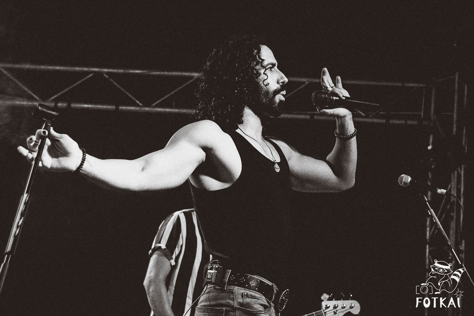 DENISDENIS — reportaje fotográfico del concierto en la Sala Marearock (Alicante) | FOTKAI