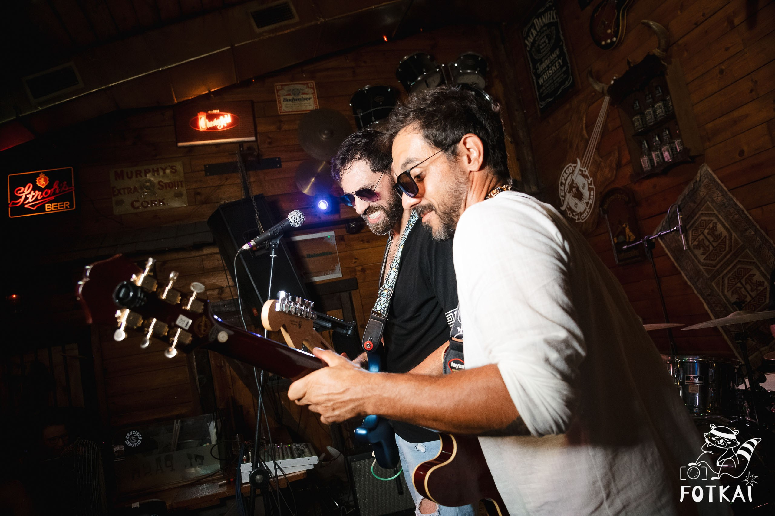 Stones of the Coast en El Paso Rock Bar Torrevieja: Reportaje fotográfico 20.09.25 | FOTKAI