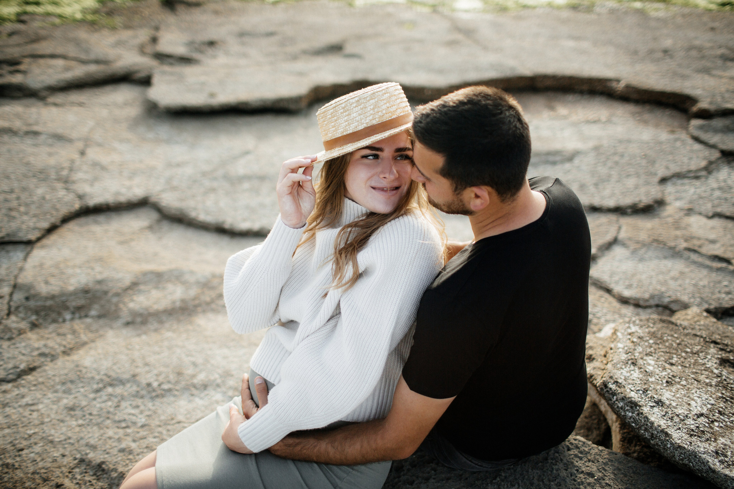 Sasha & Inna at HaBonim beach. Family photographer in Israel