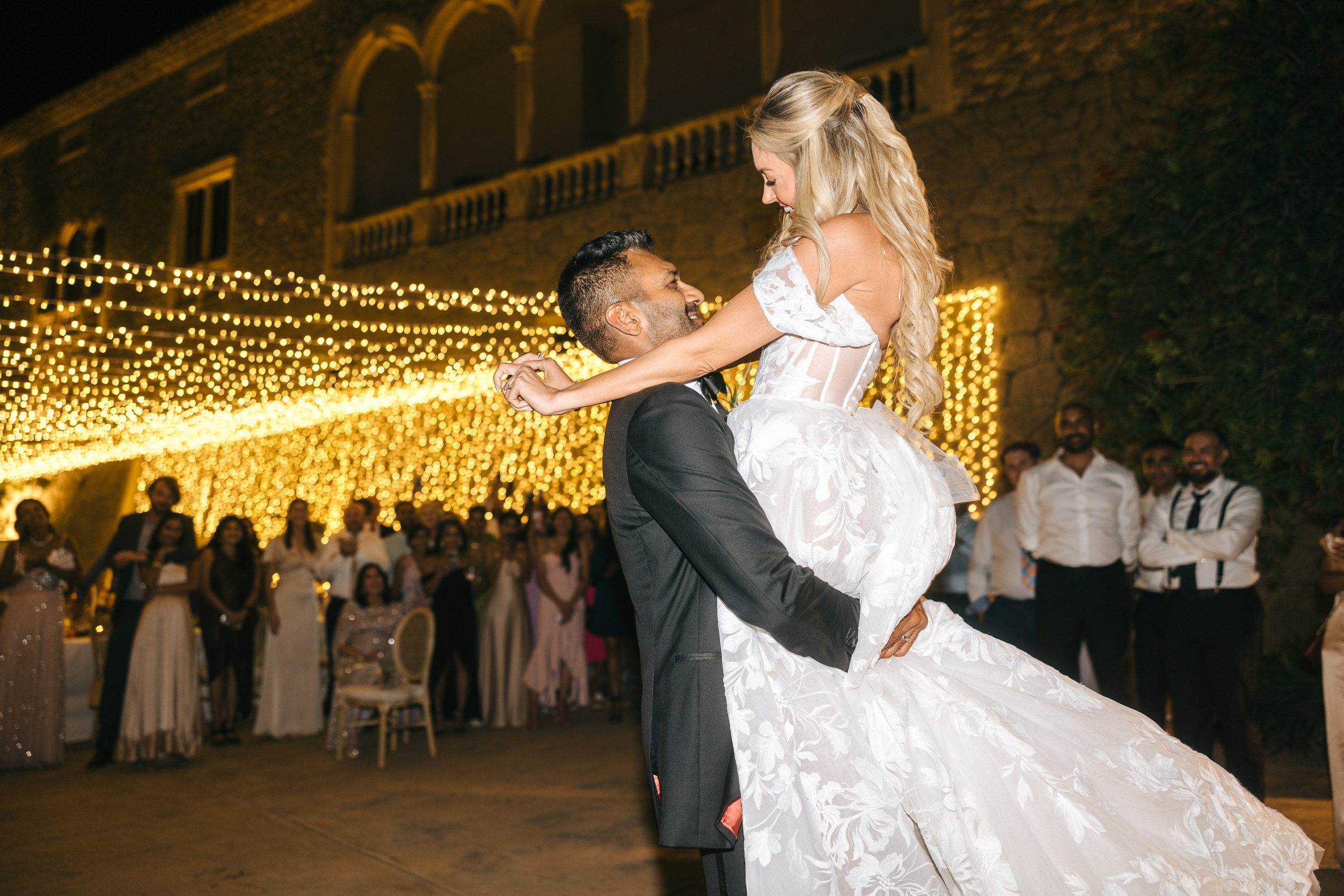 Mallorca venue Son Marroig for this LA Wedding Ceremony. Wedding Celebrant in Mallorca Iban Collin