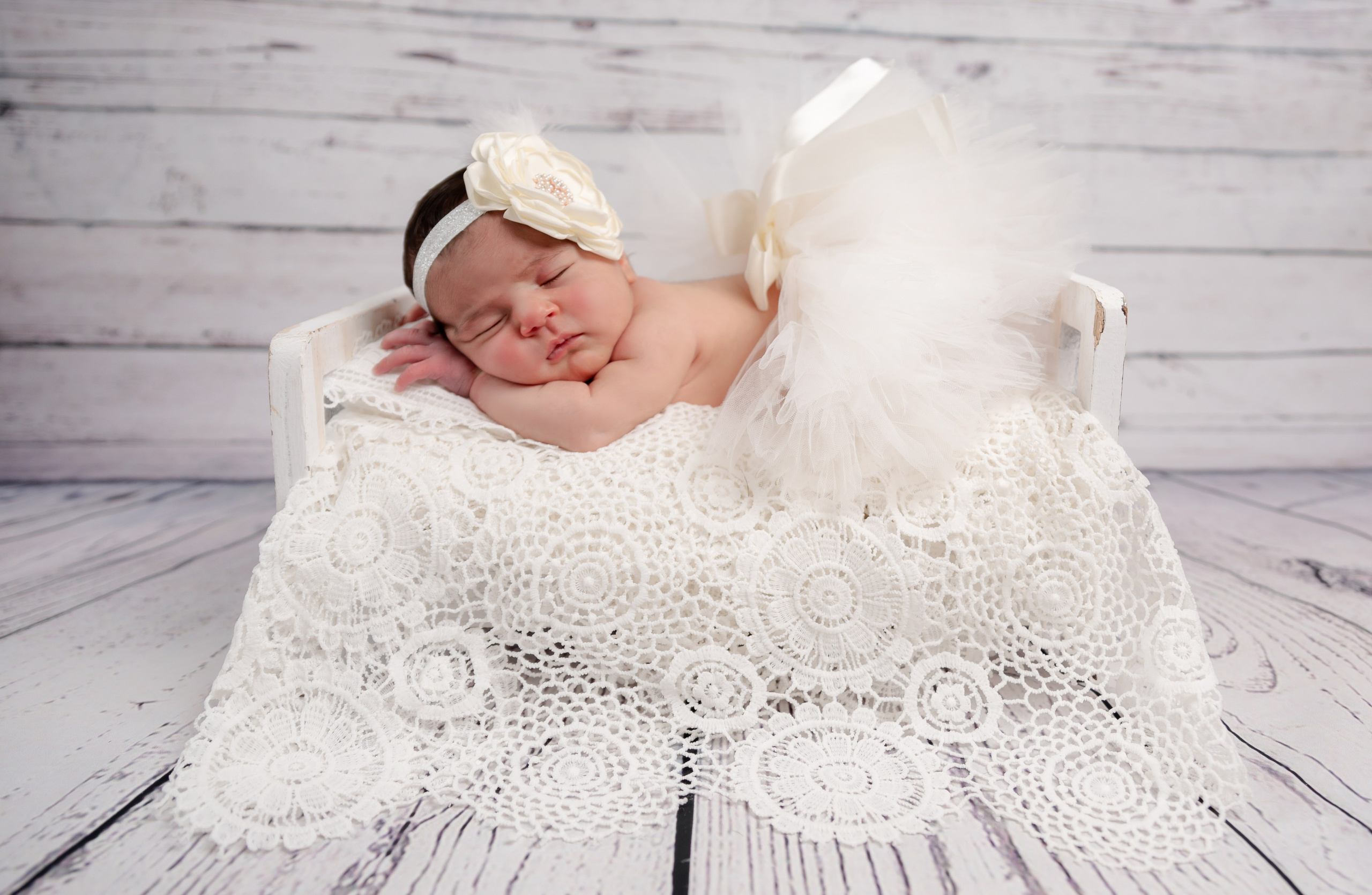 Newborn Photoshoot. Professional Photograher, Antwerpen/Belgium