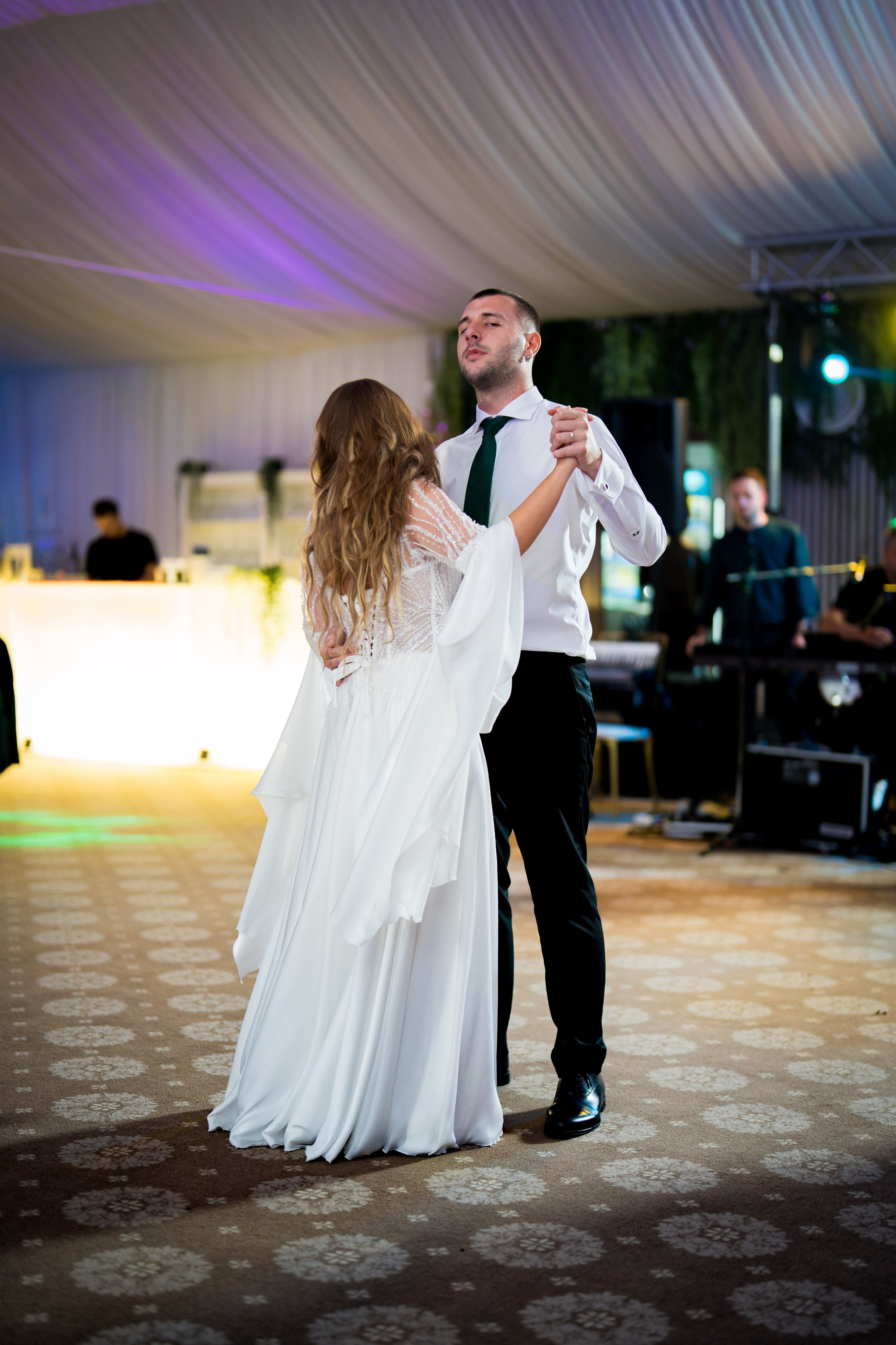 PARTY. Gabriel Florea — Fotograf nuntă București